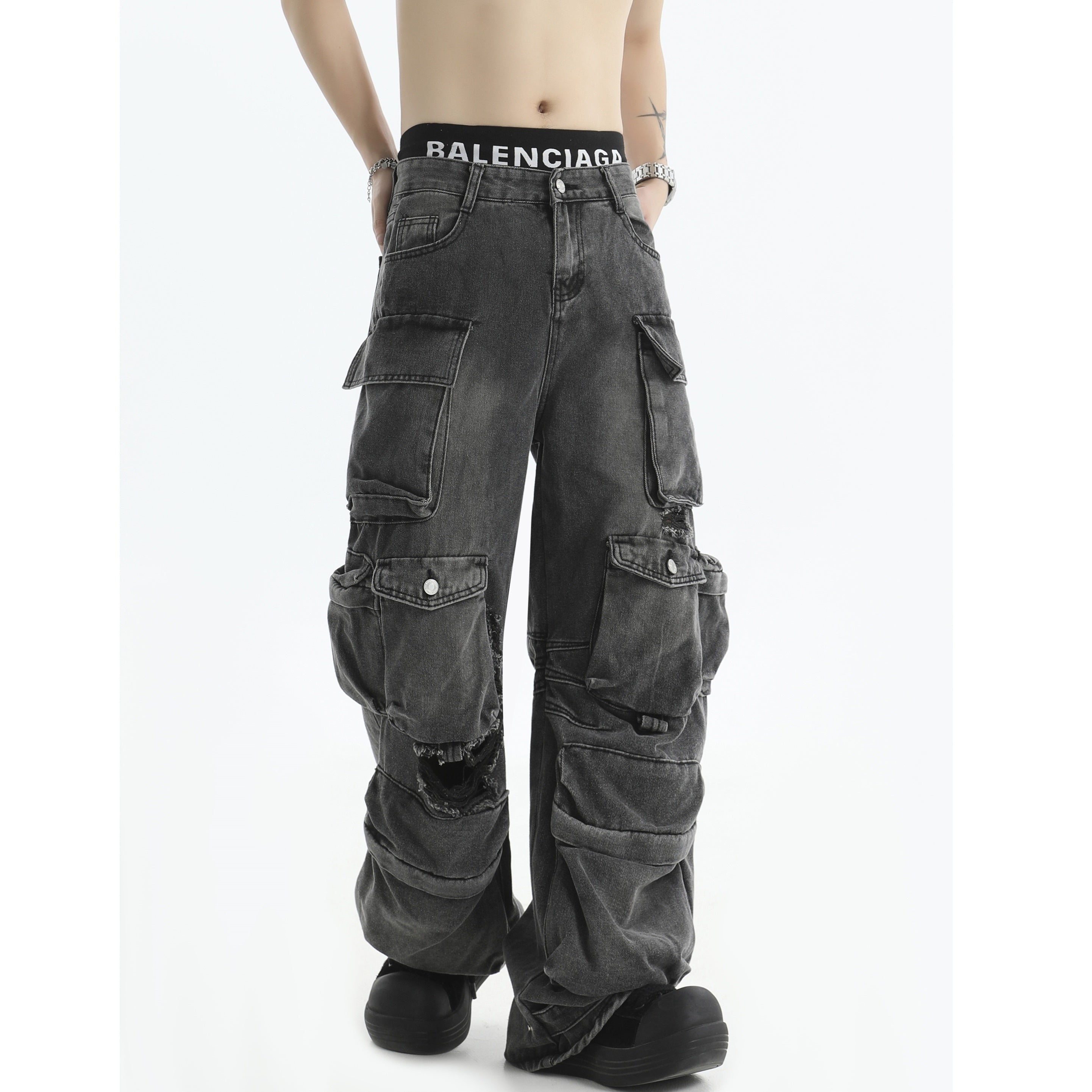 Heavy Industries Frayed Loose Cargo Jeans IN7007