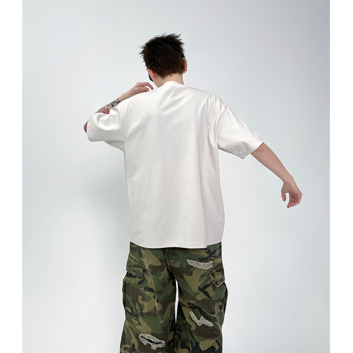 Character Print T-shirt EAT098