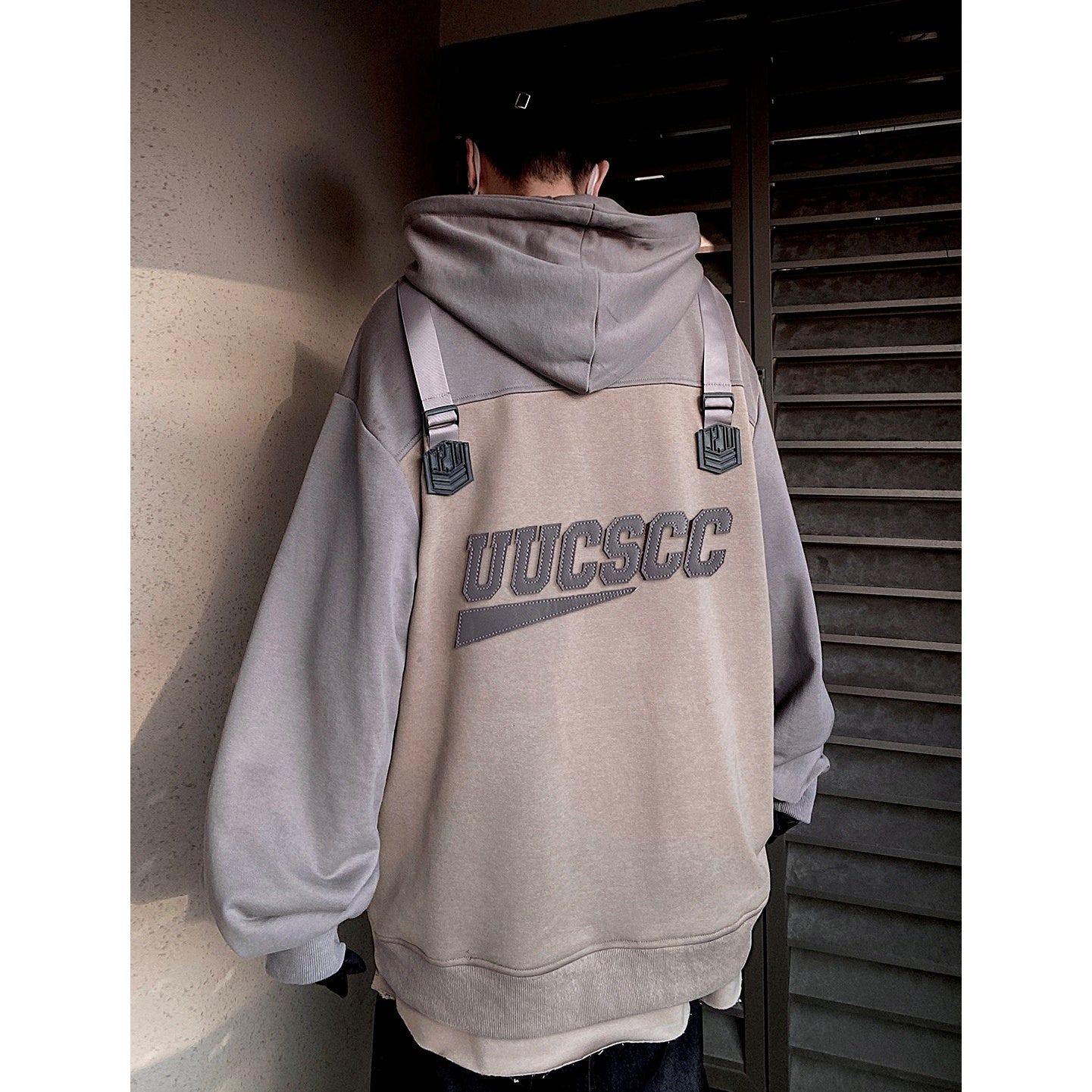 Back Strap Blockbuster Oversize Hoodie UU7019