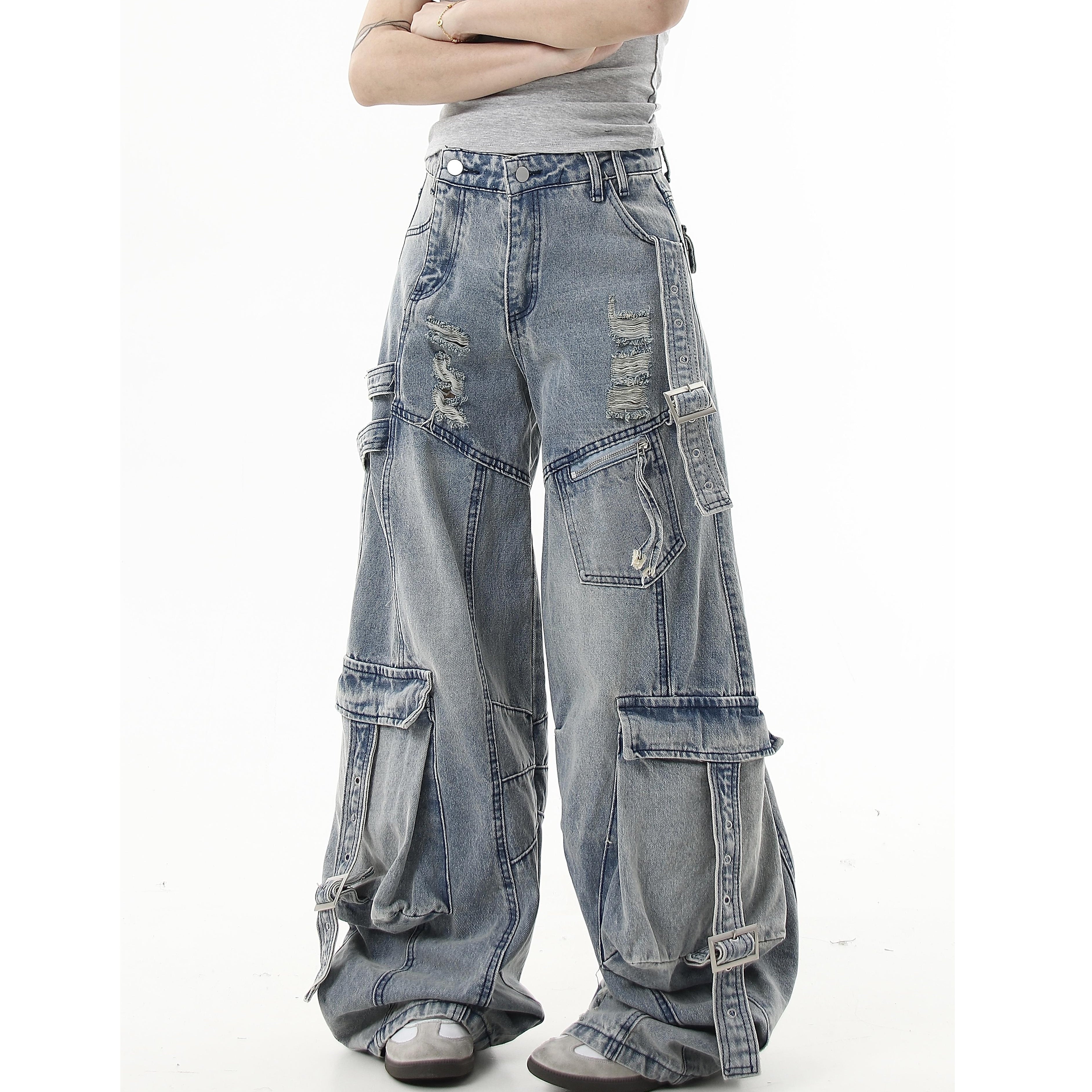 Ripped Scimitar Strap Cargo Jeans MB7343
