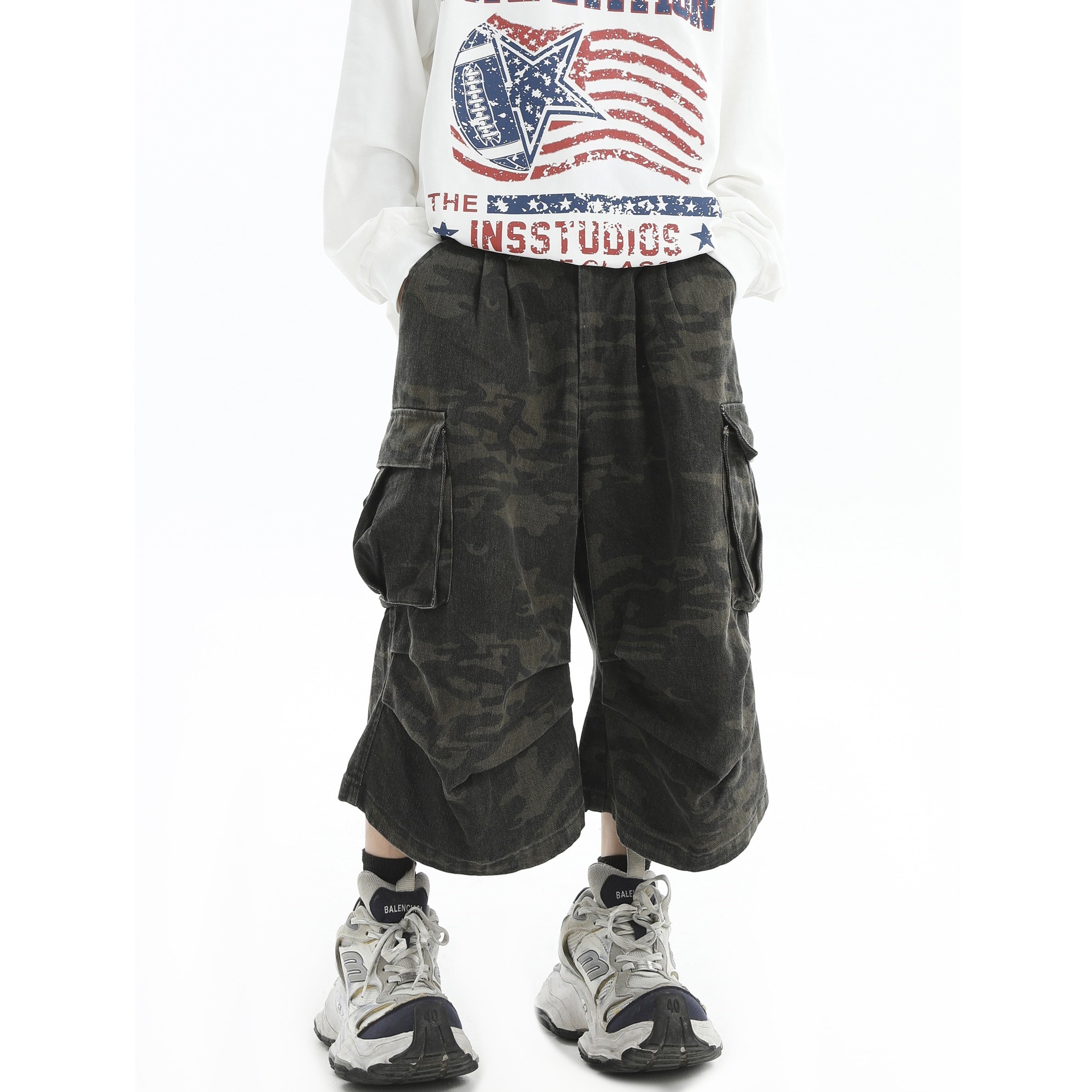 Camouflage Loose Washed Cropped Cargo Pants IN7023