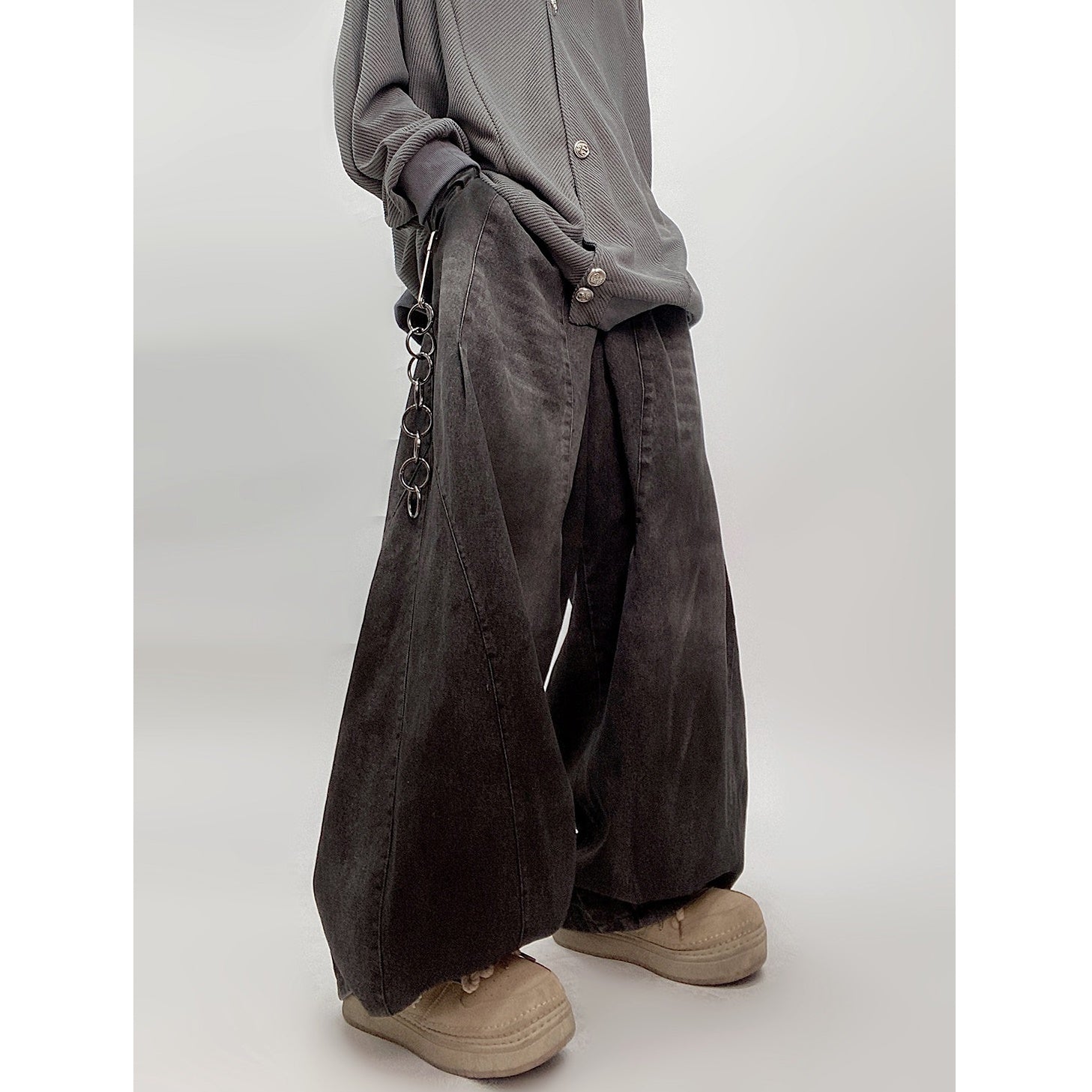 Washed Mud Dyed Distressed Wide-Leg Jeans UU7023