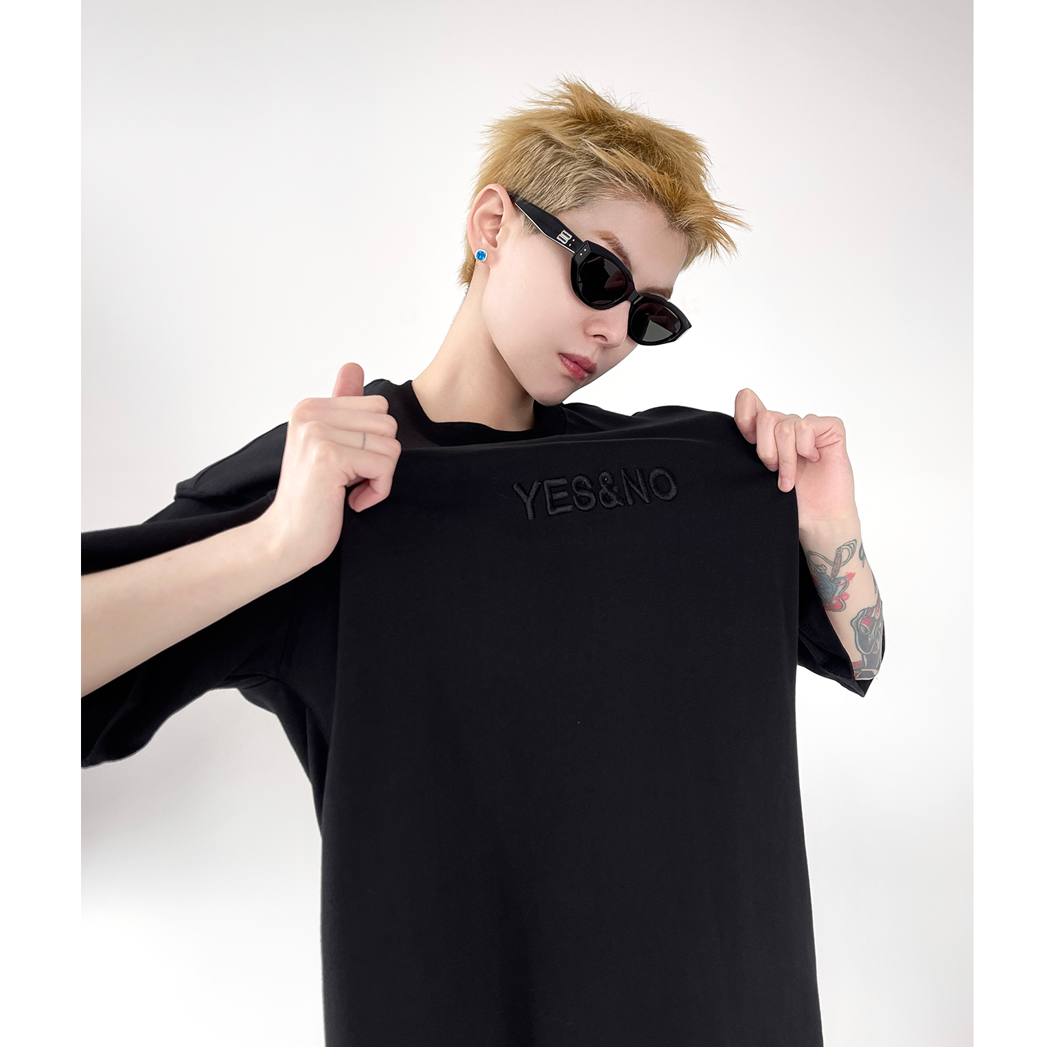 Appliqué Embroidered Loose Street T-shirt EAT009