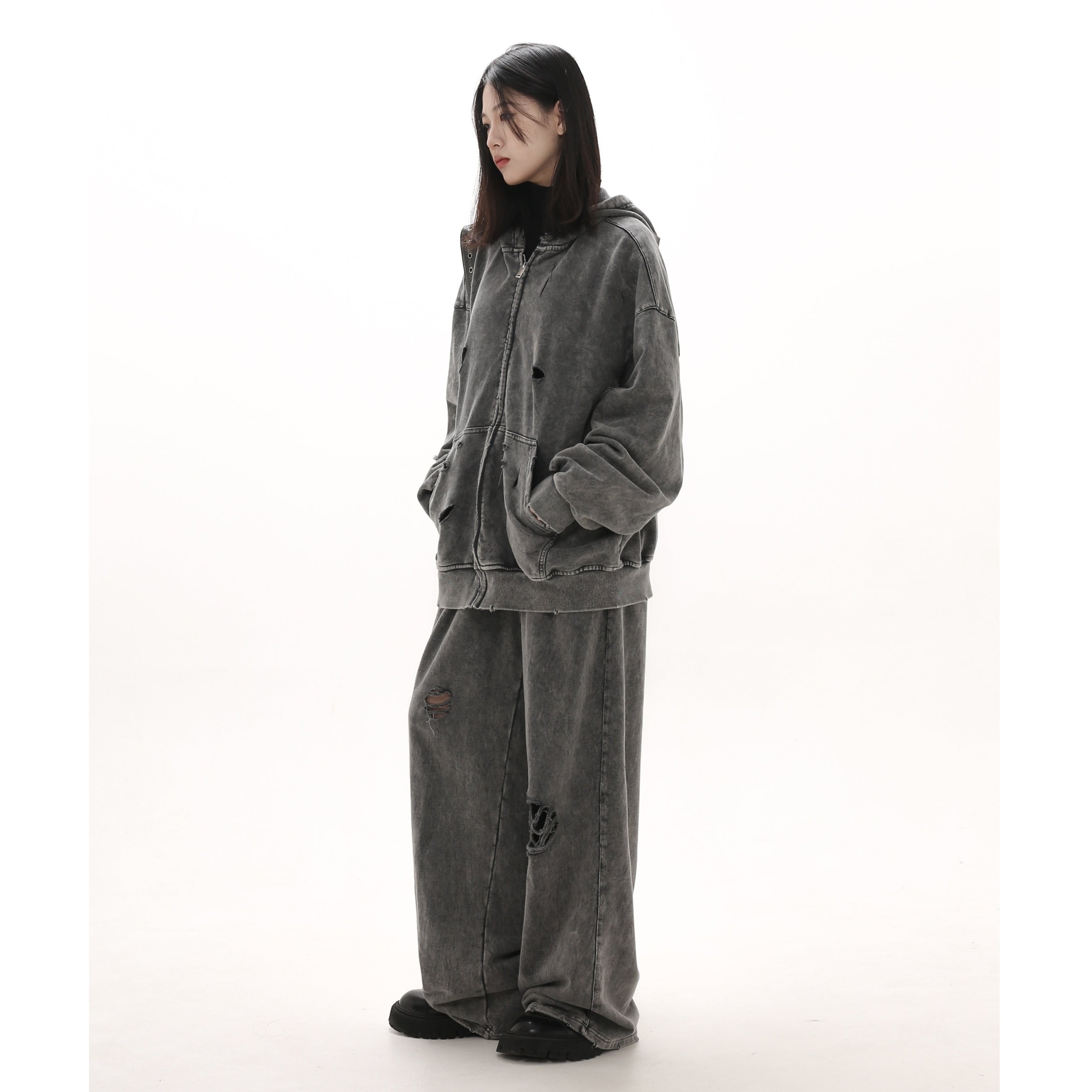 【上下別売り】Ripped Distressed Loose Fit Sweatpants MB7330
