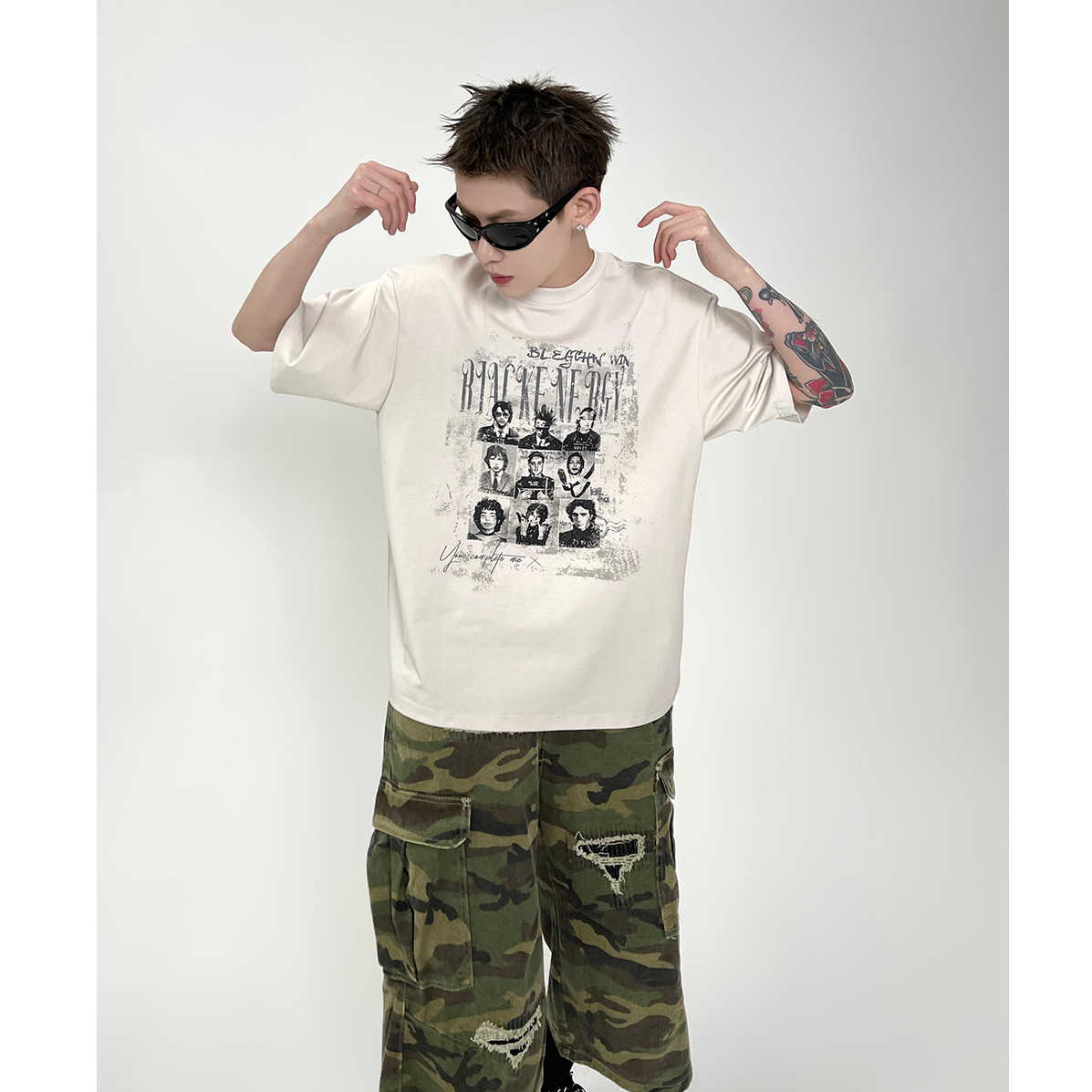 Character Print T-shirt EAT098