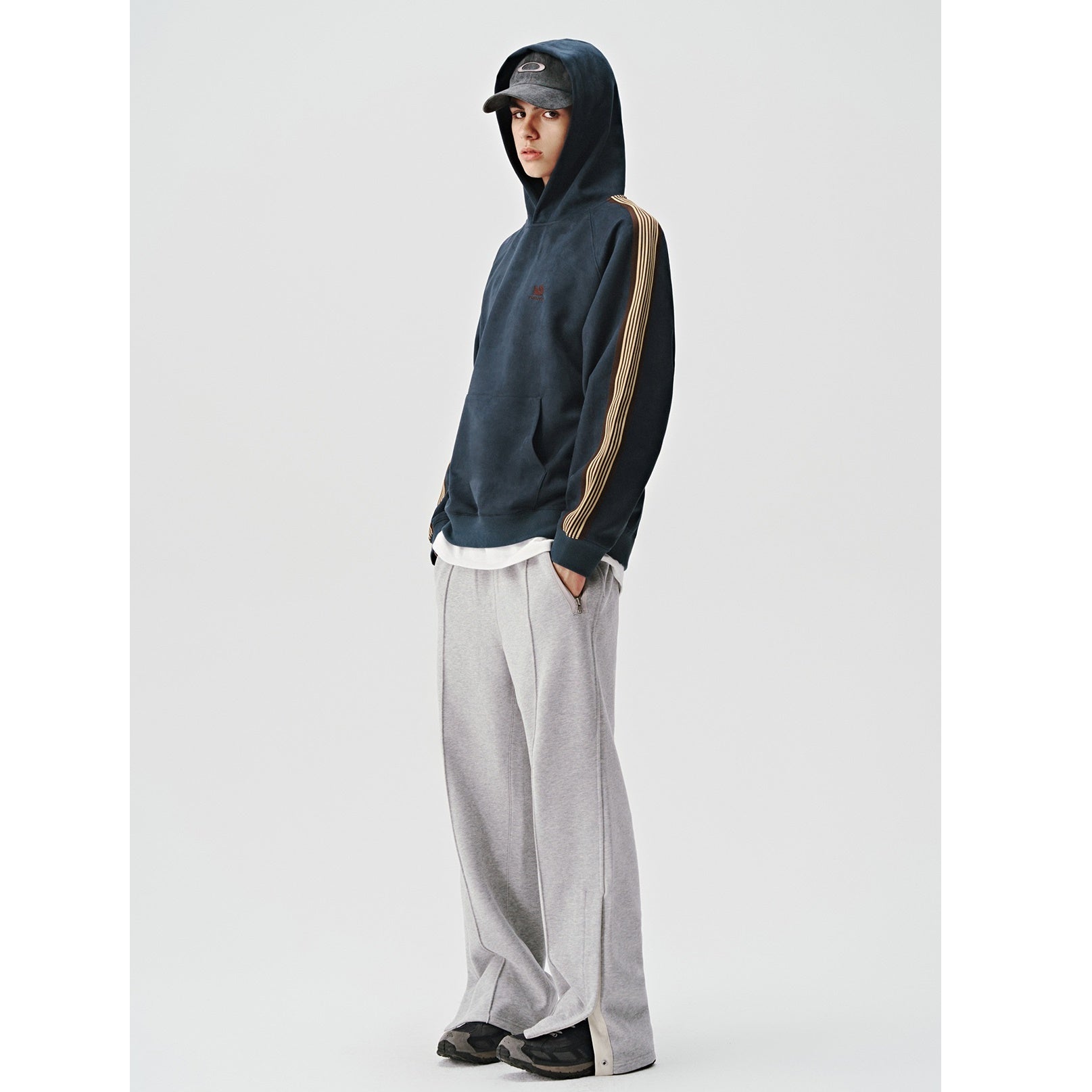 Imitation Suede Touch Line Hoodie MB7138