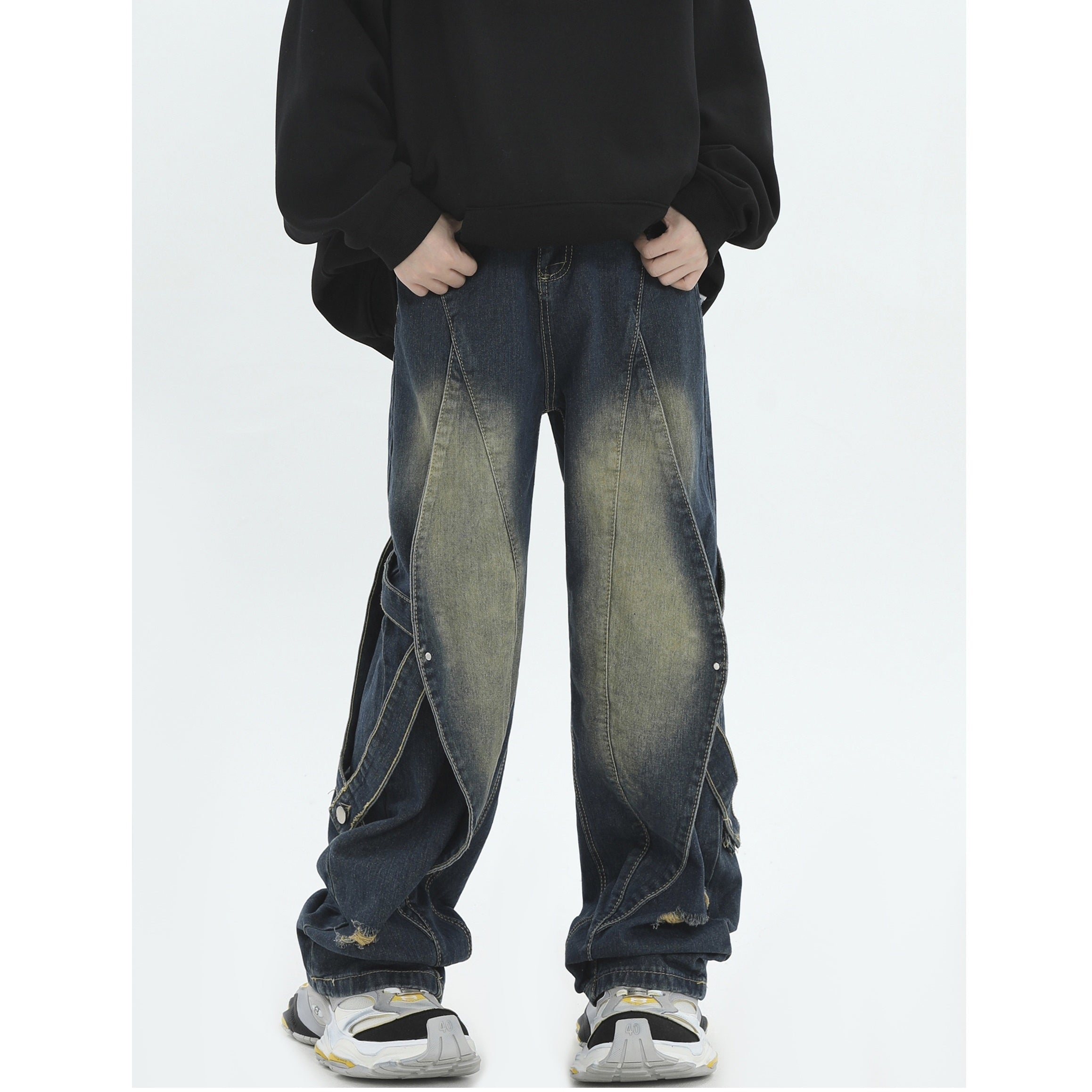 Distressed Washed 3D Panelled Strap Street Jeans IN7010