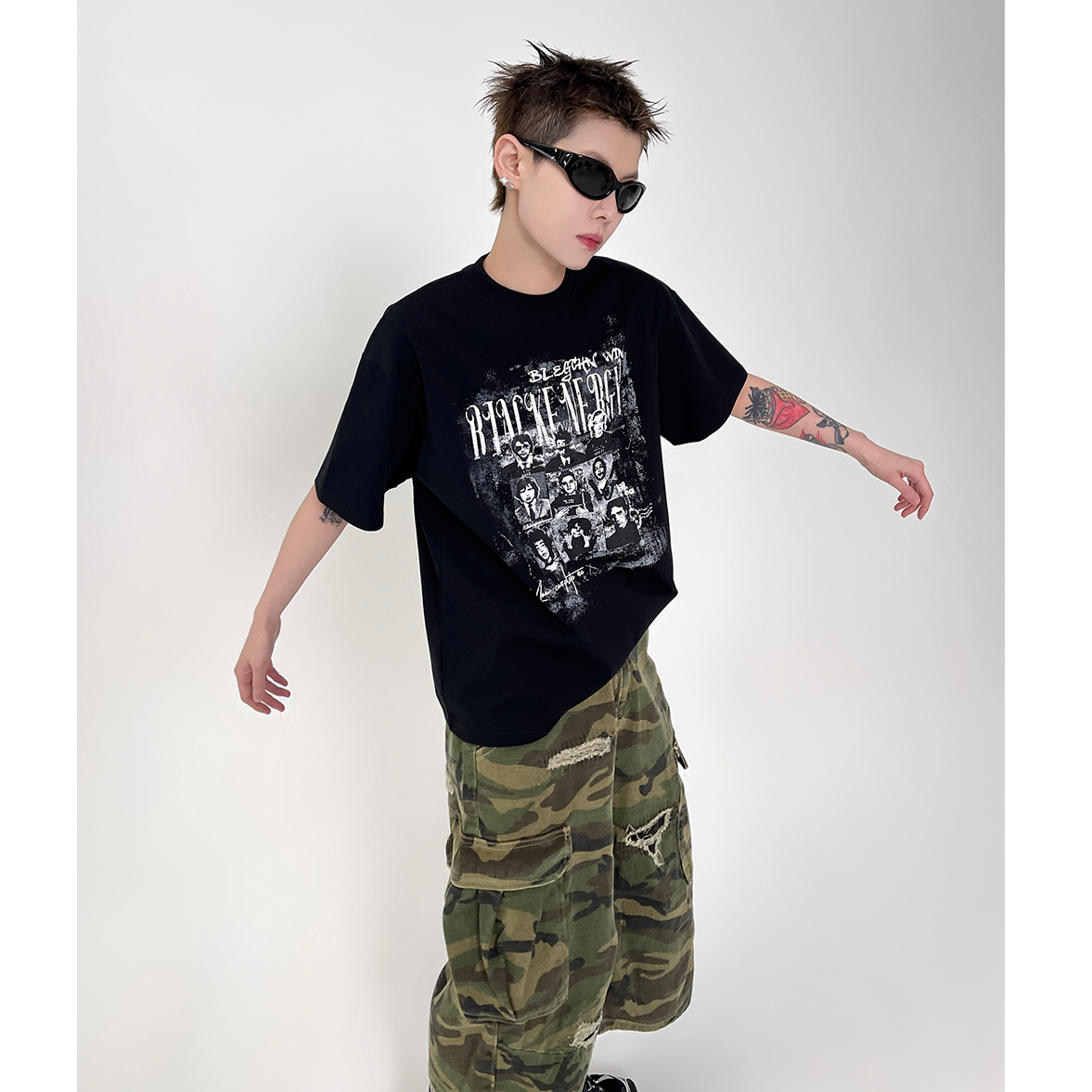 Character Print T-shirt EAT098