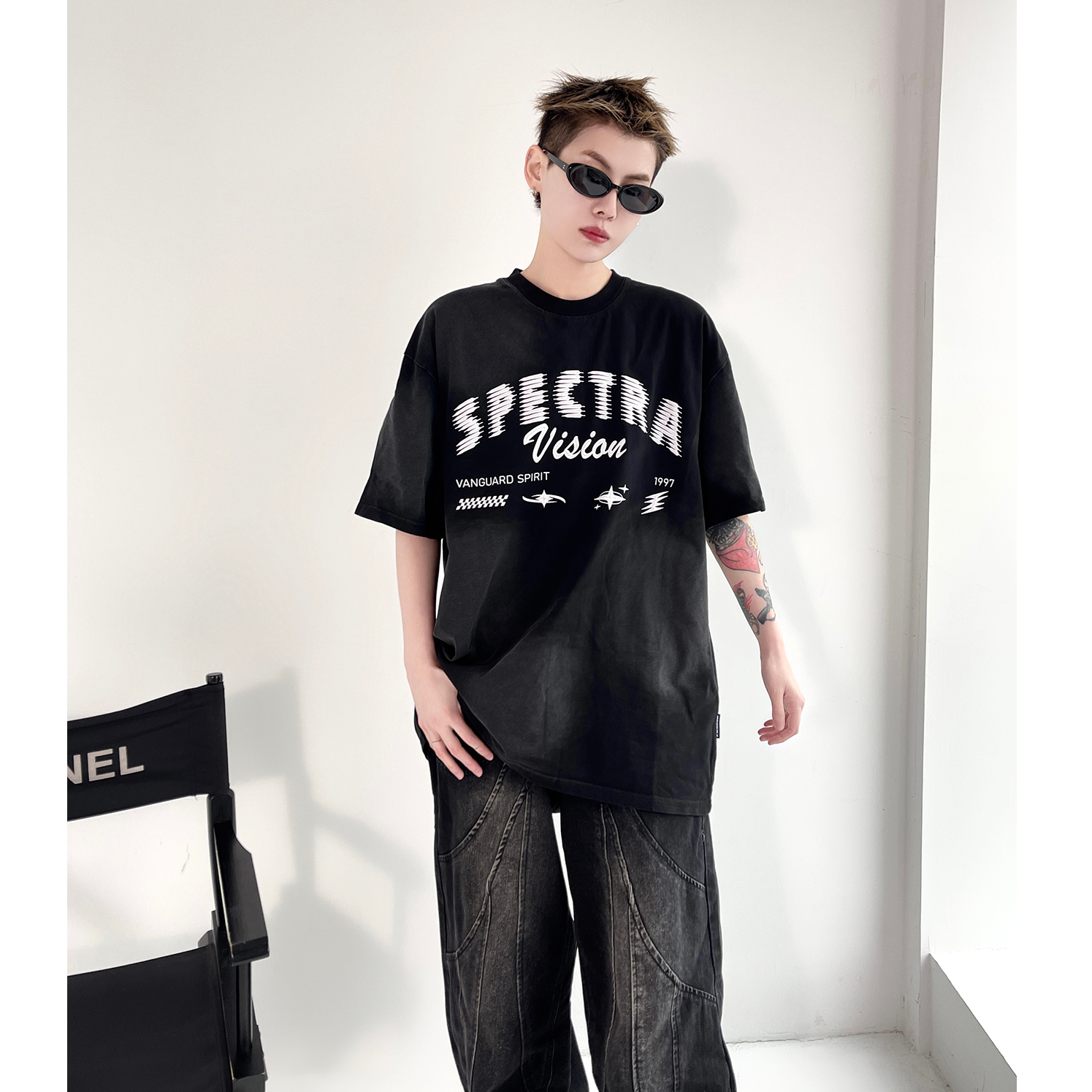 Design Letter Print T-shirt EAT012