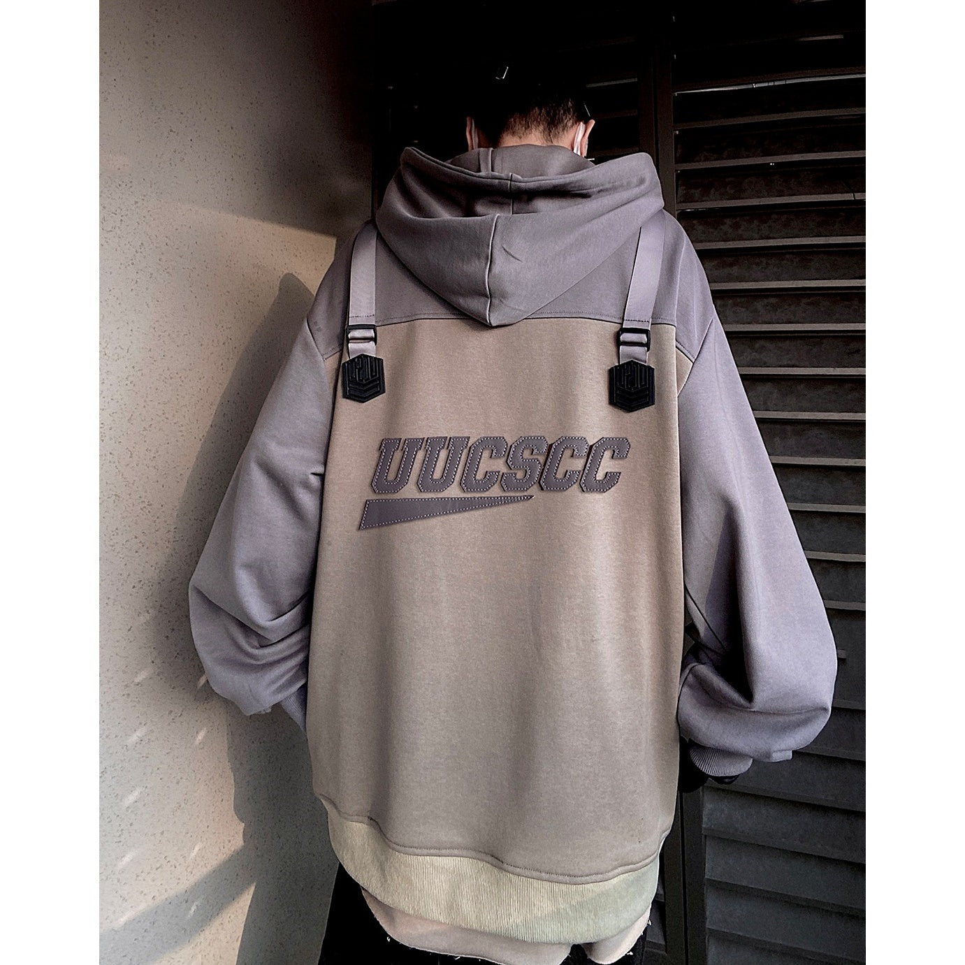 Back Strap Blockbuster Oversize Hoodie UU7019