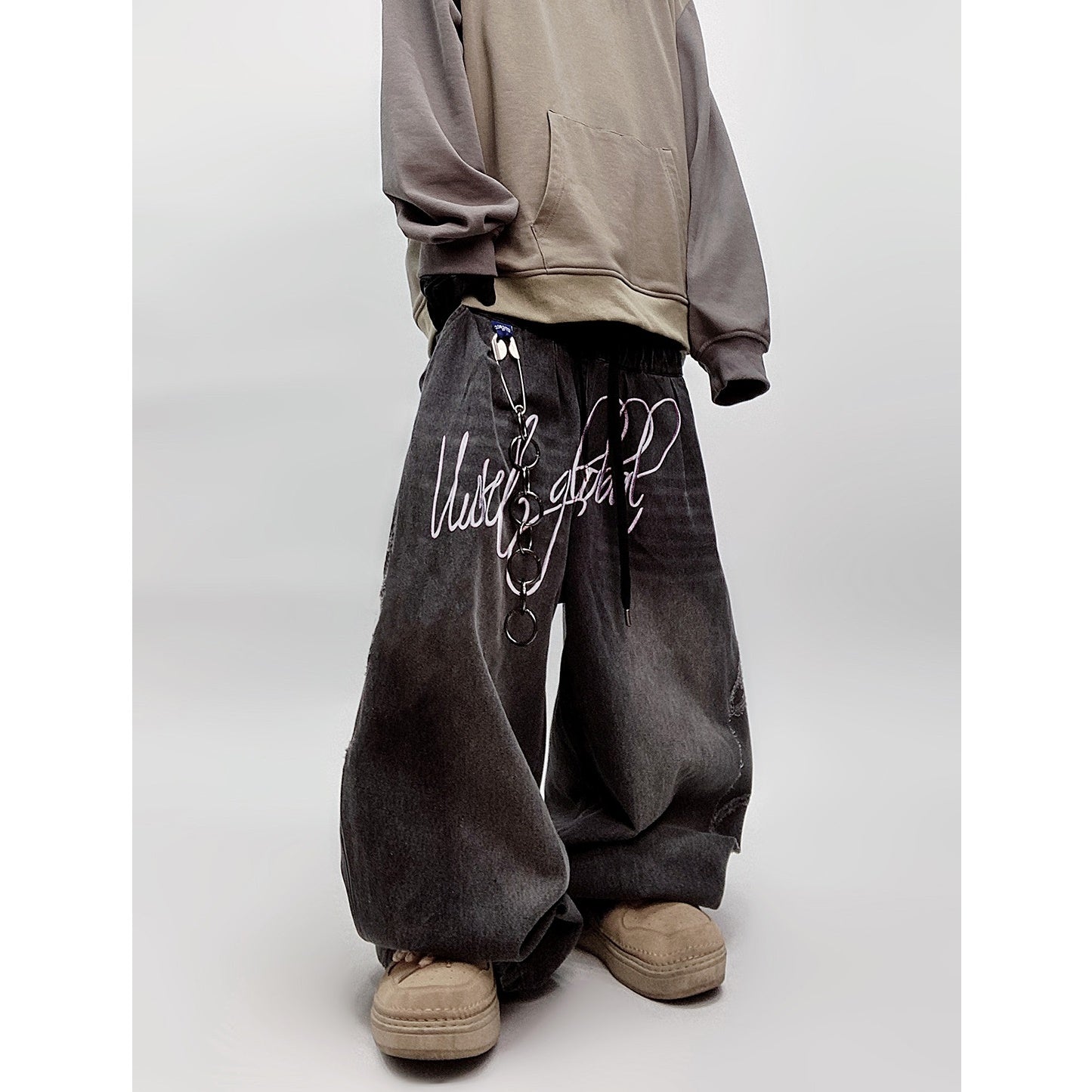 Logo Washed Ripped Wide Jeans UU7018