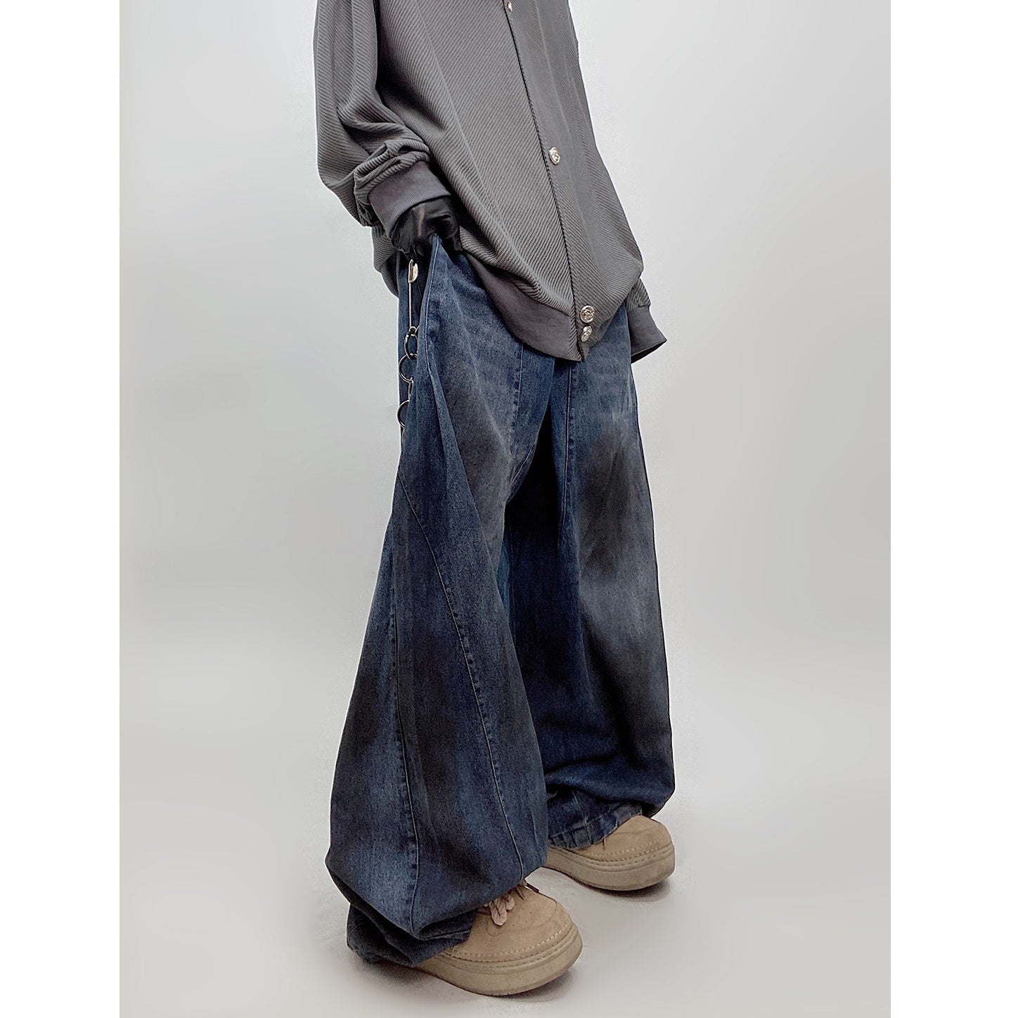 Washed Mud Dyed Distressed Wide-Leg Jeans UU7023