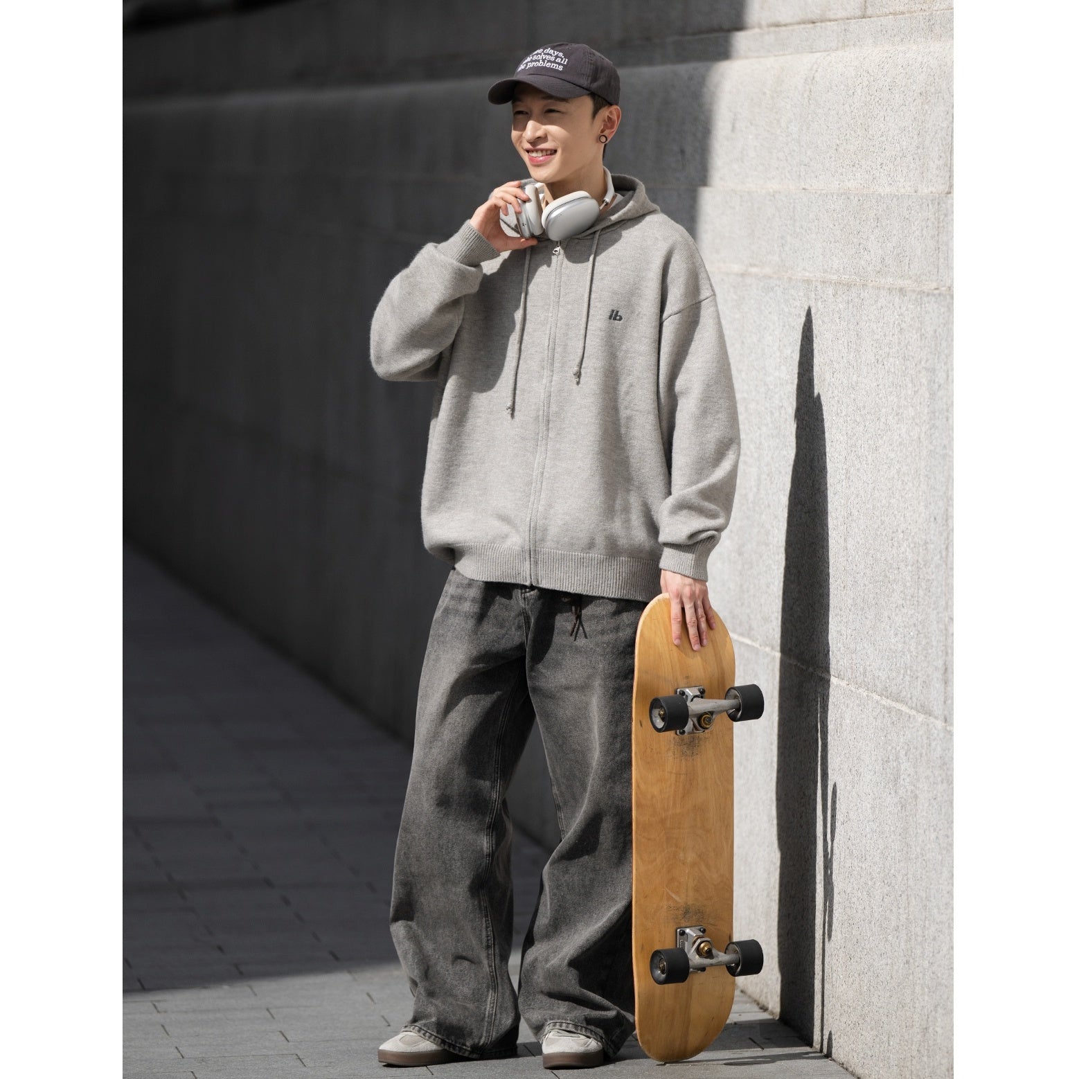 Washed Loose Straight Jeans BI2014