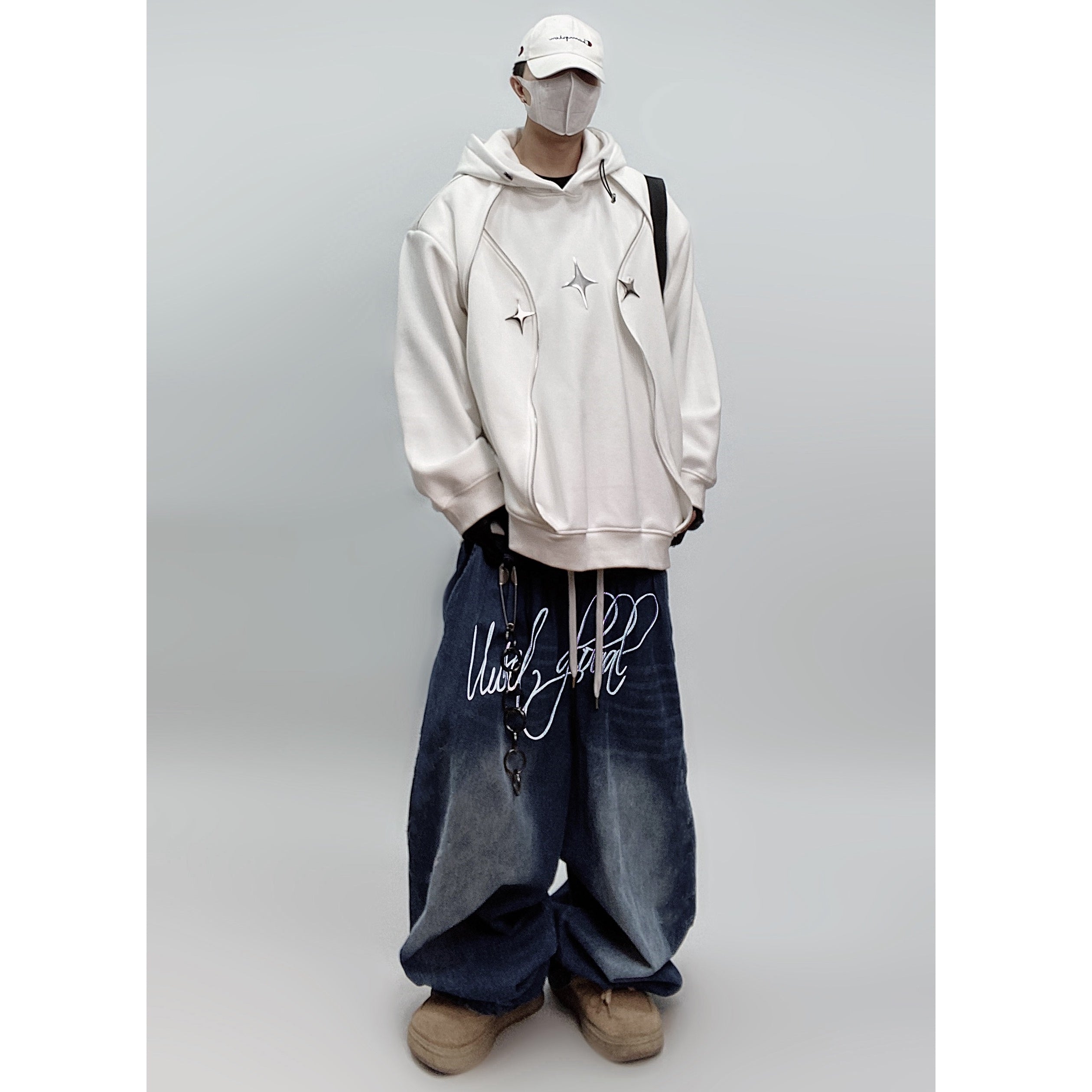 Logo Washed Ripped Wide Jeans UU7018