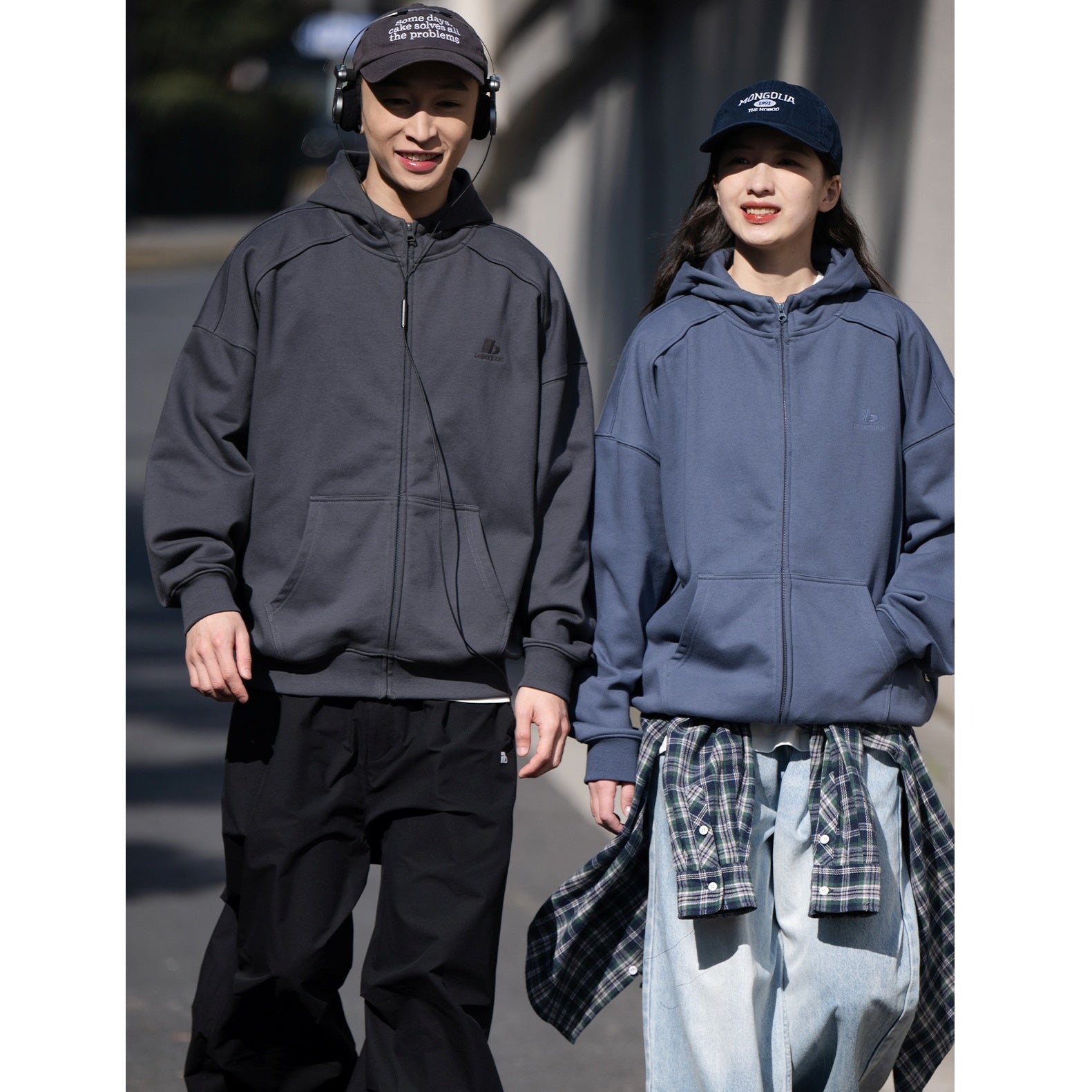 Stitching Design Dropped-shoulder Hooded Jacket BI2008
