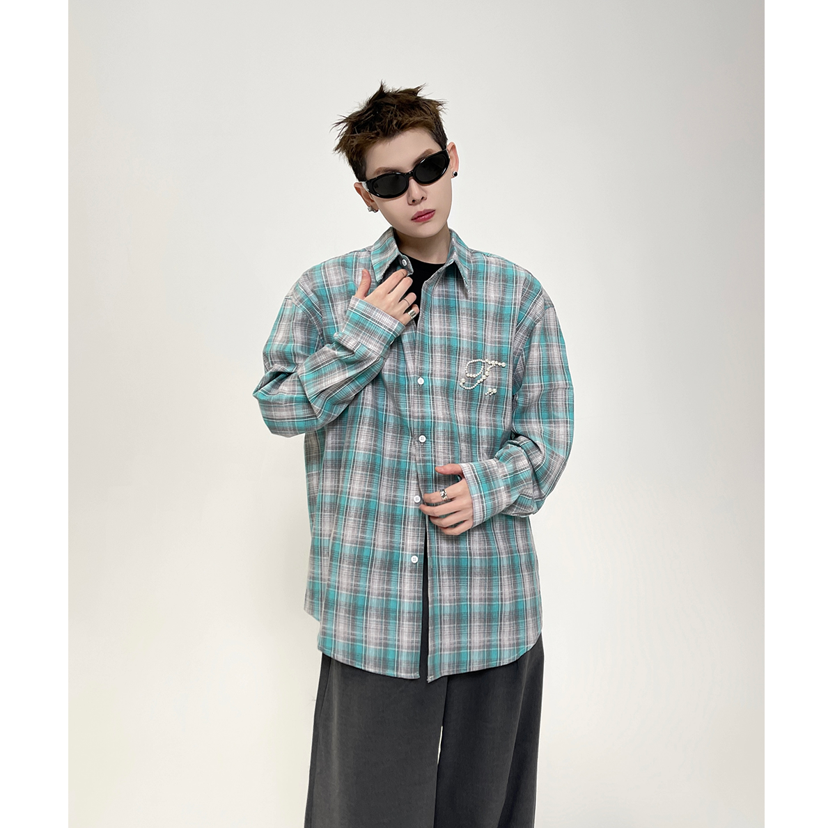 Pearl Design Plaid Shirt EAT089
