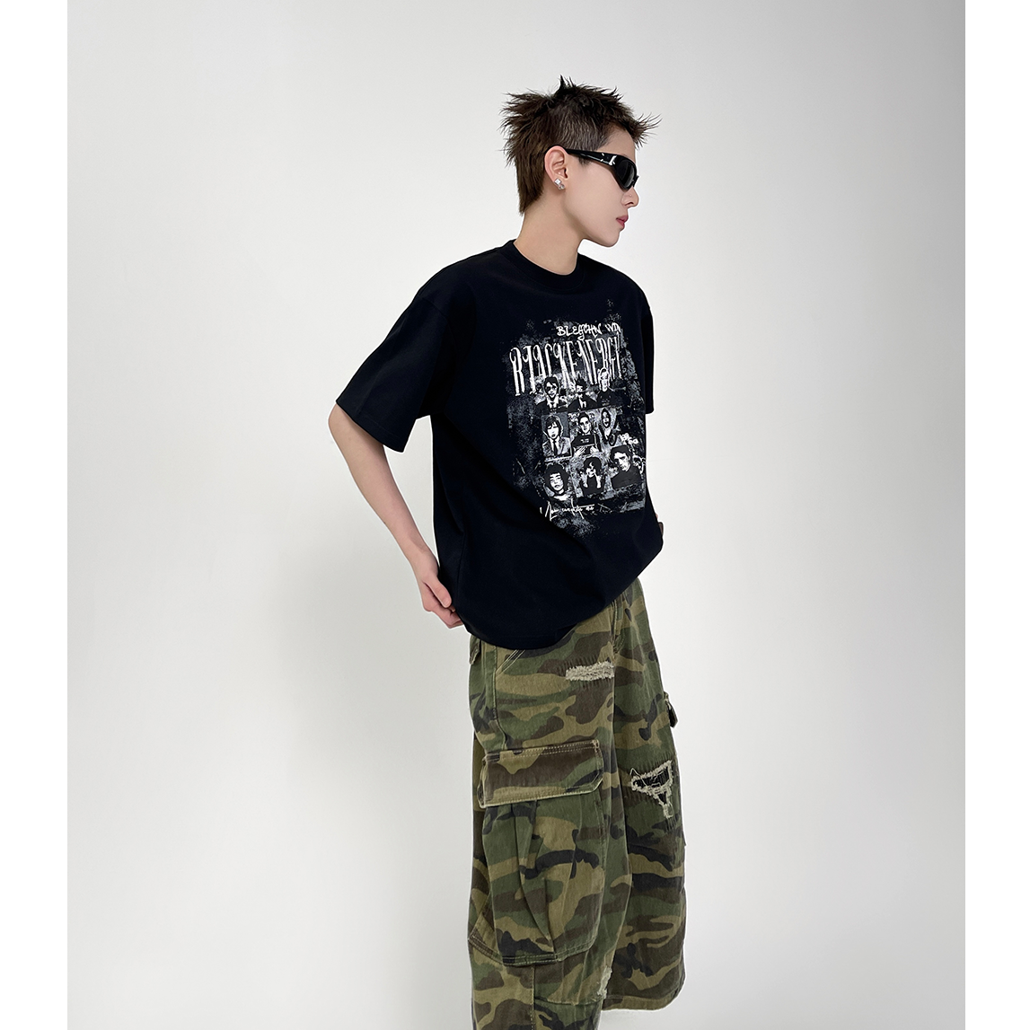 Character Print T-shirt EAT098