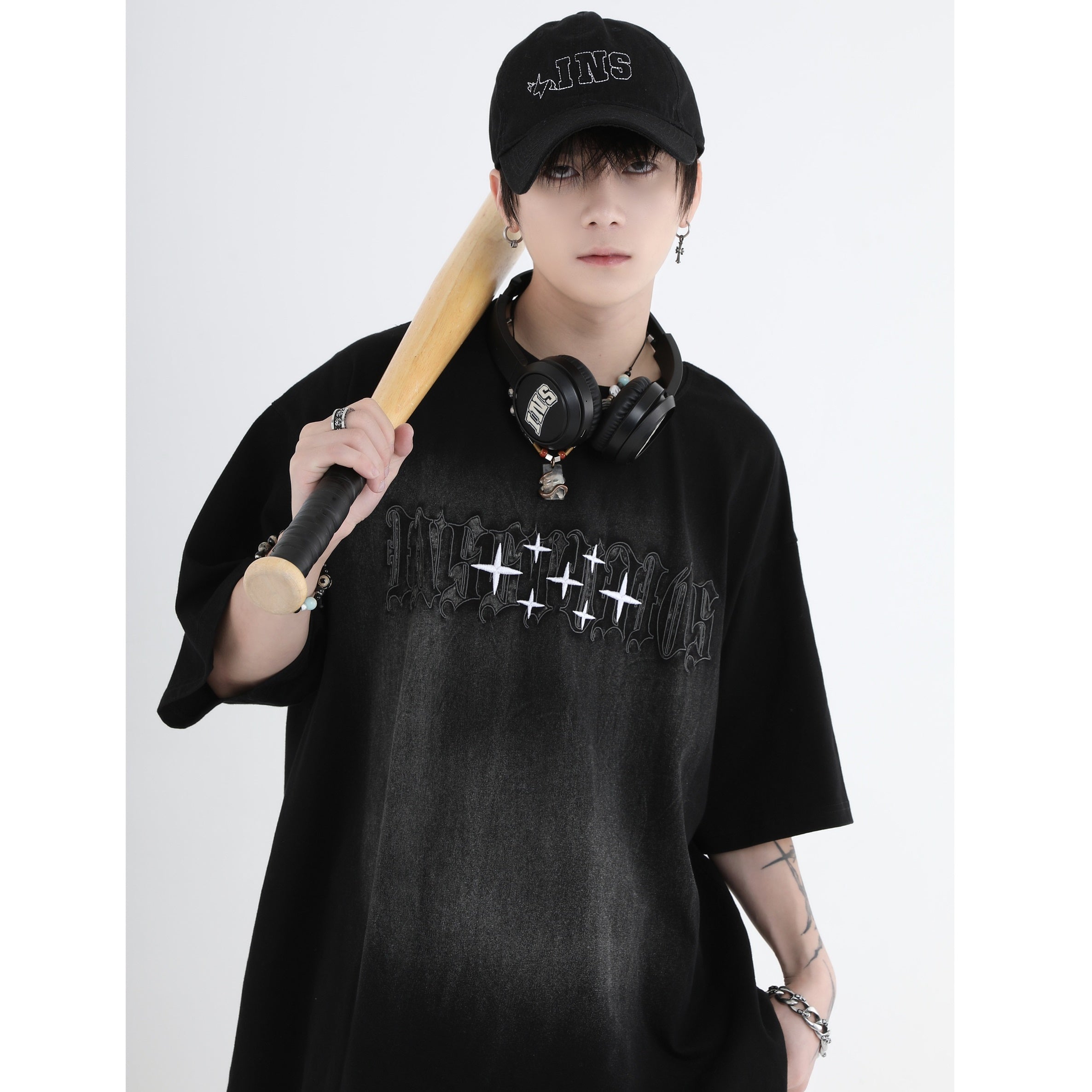 Gothic Font Embroidery LOGO Wash T-Shirt IN7011