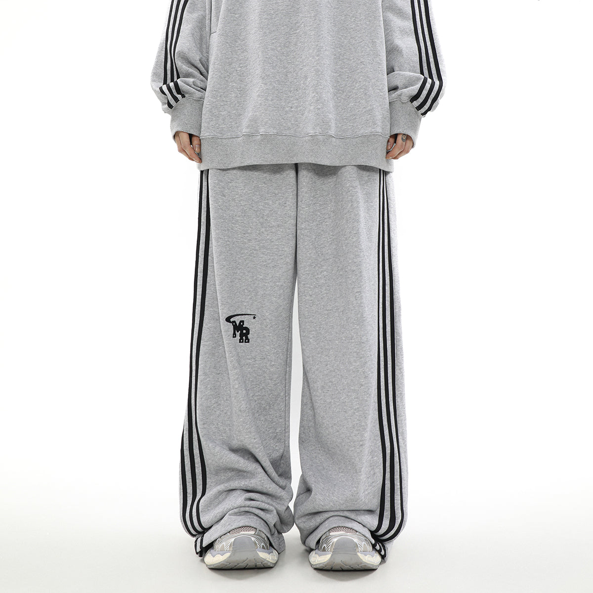 【上下別売り】Three Line Half-Zip Sweat & Loose Pants Set-up MR051