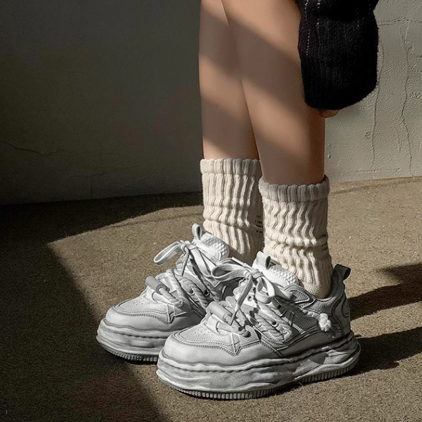 Smudge Design Heightened Platform Sneaker MB7430