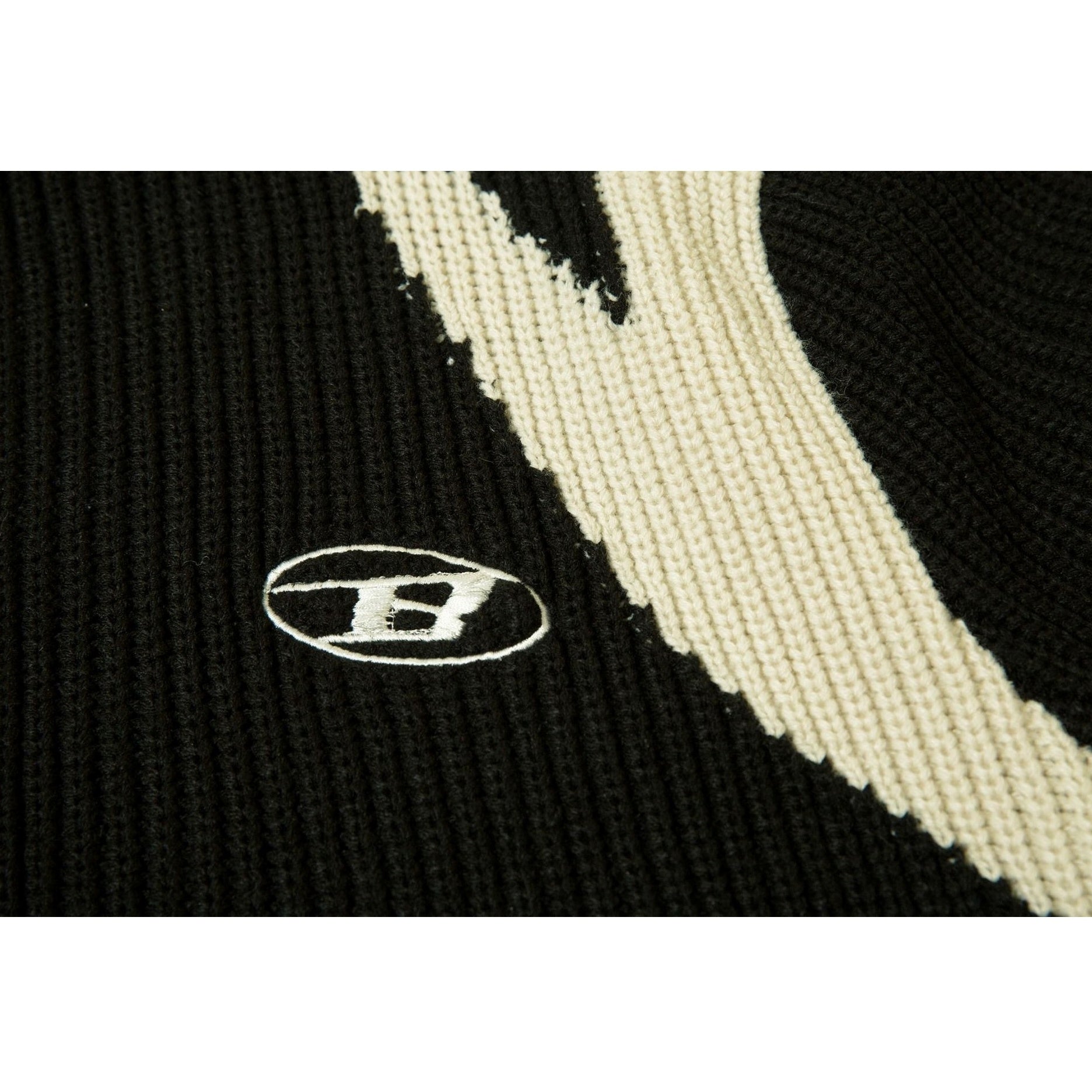 Color-Blocking Knitted Zip Jacket MB7418
