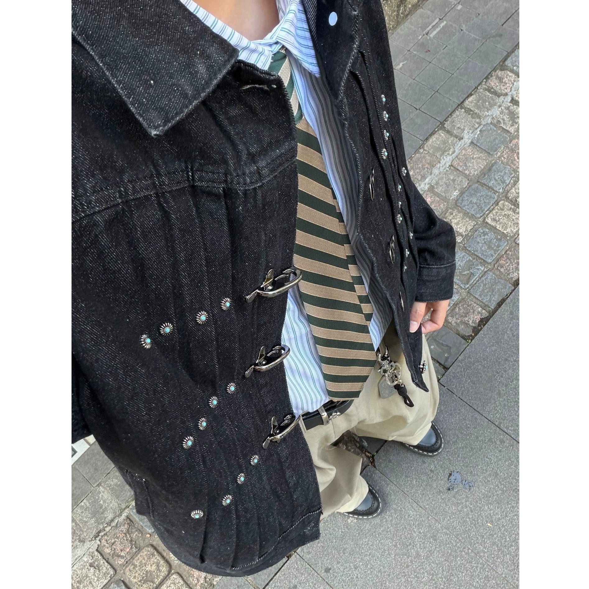 Western Detalied Metal Buckle Denim Jacket MB7396