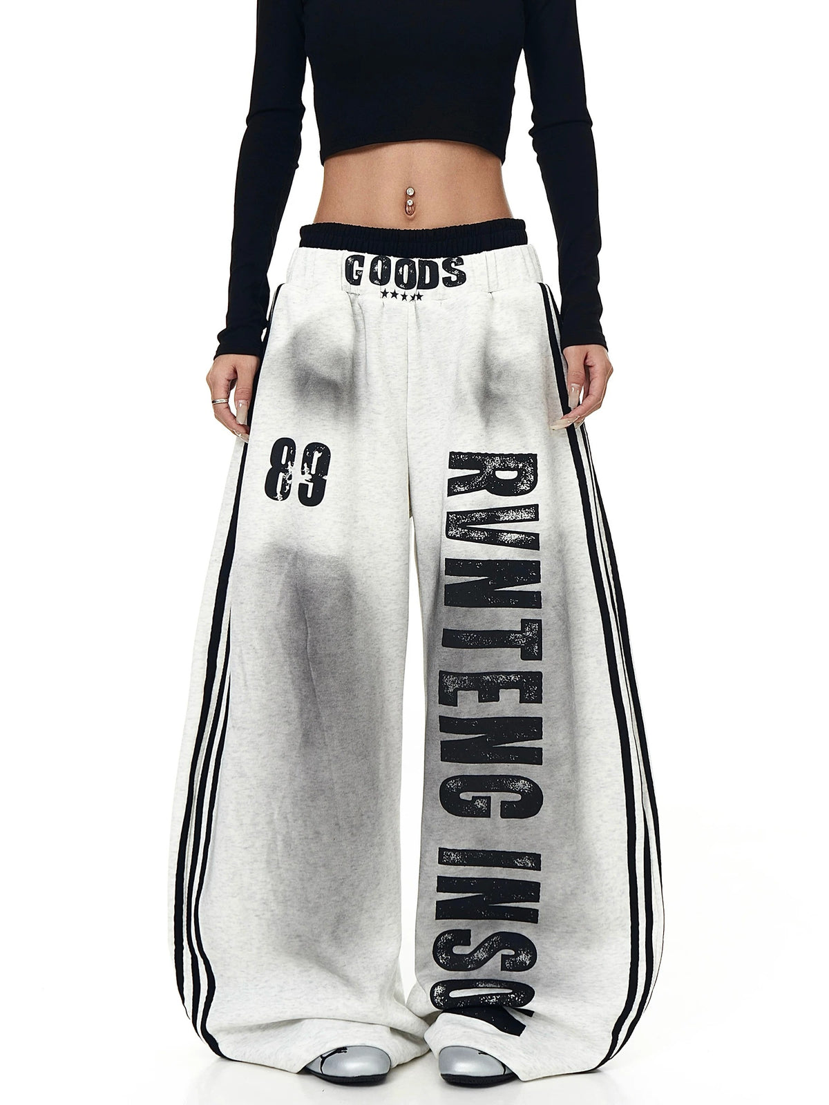 Side-Line Distress Curved Sweat Pants MB7453