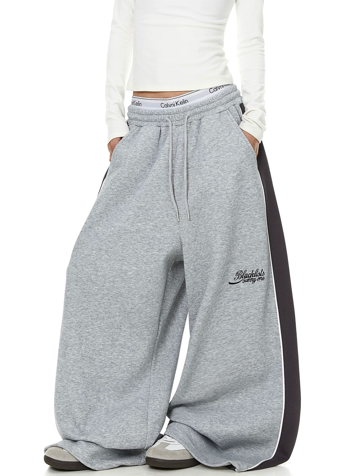 Color-Block Striped Curved Sweat Pants MB7448