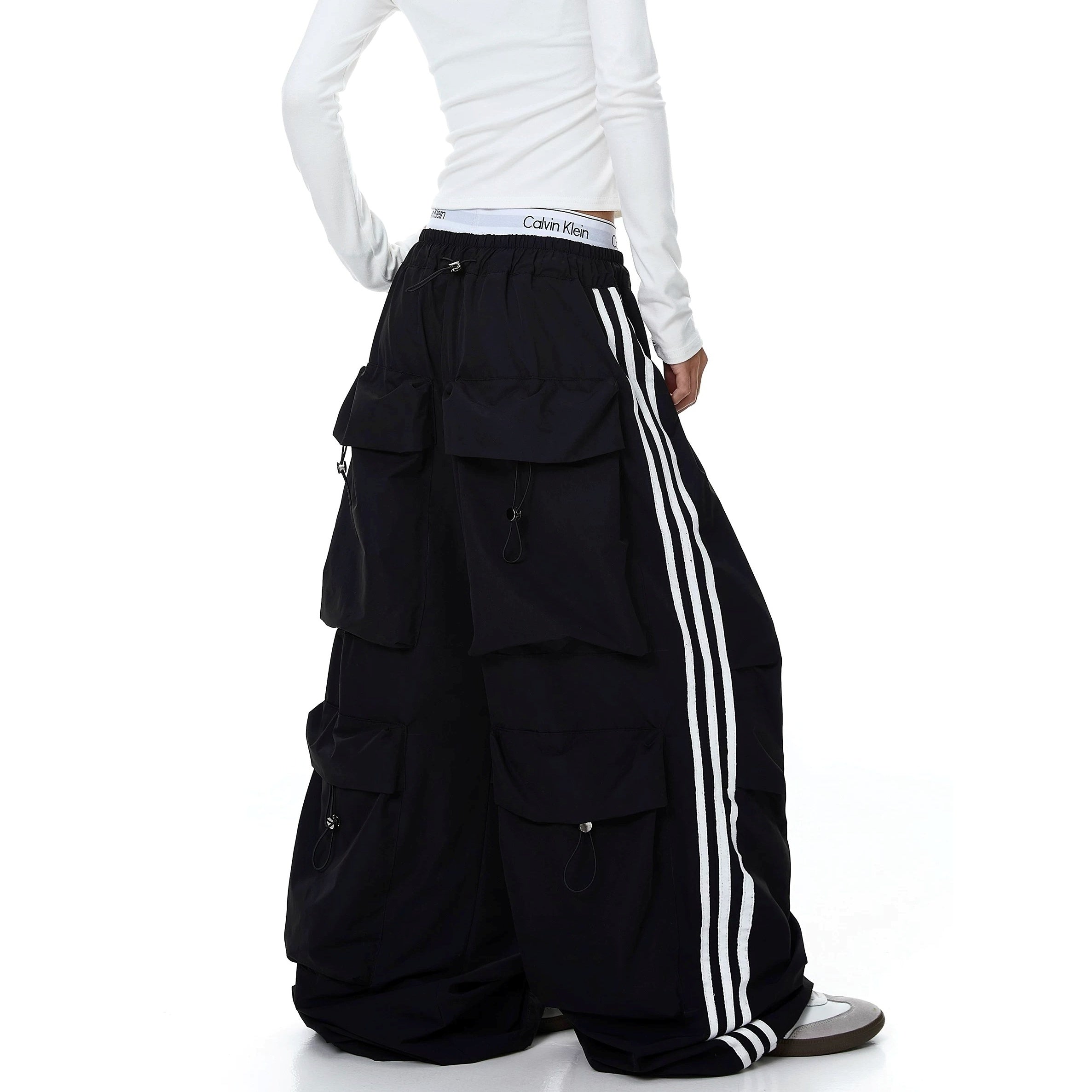Striped Pleated Multi-Pocket Paratrooper Pants MB7403