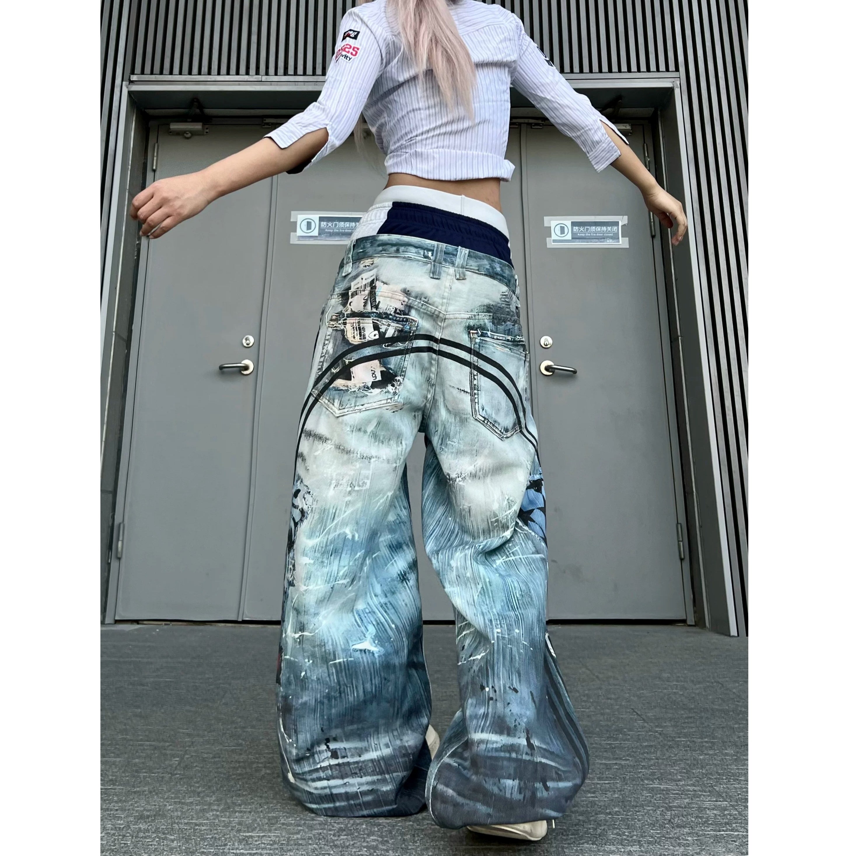 Graffiti Printed Triple Waist Wide Jeans MB7404