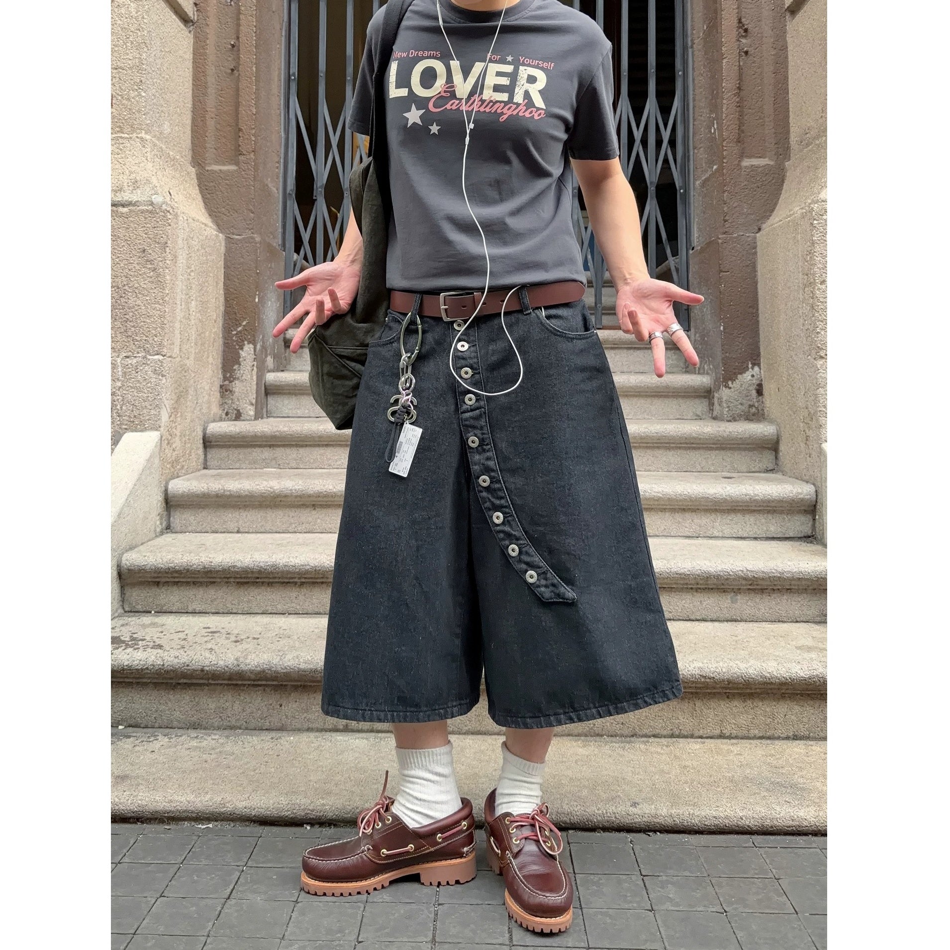 Asymmetric Curve Button Wide Cropped Jeans MB7390