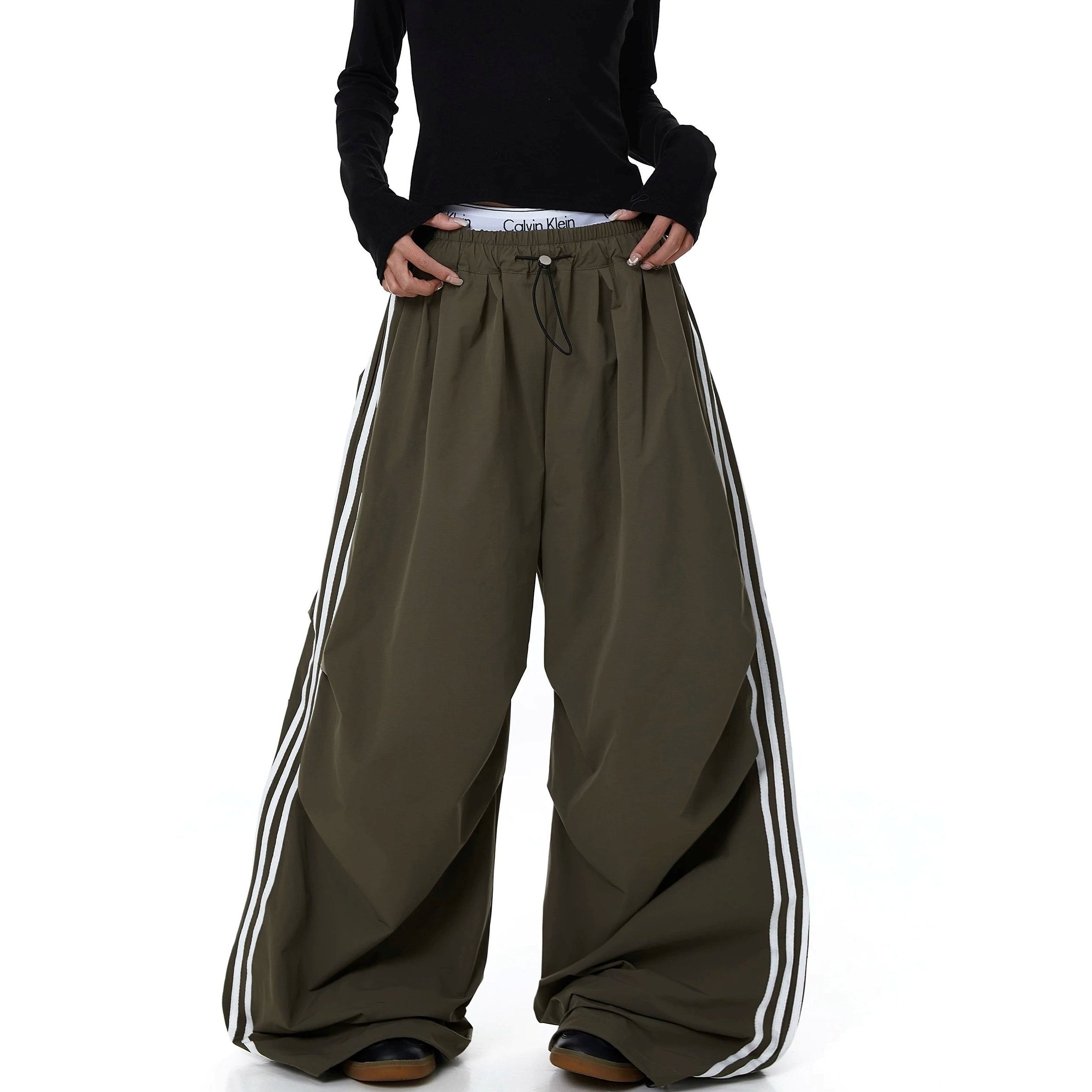 Striped Pleated Multi-Pocket Paratrooper Pants MB7403