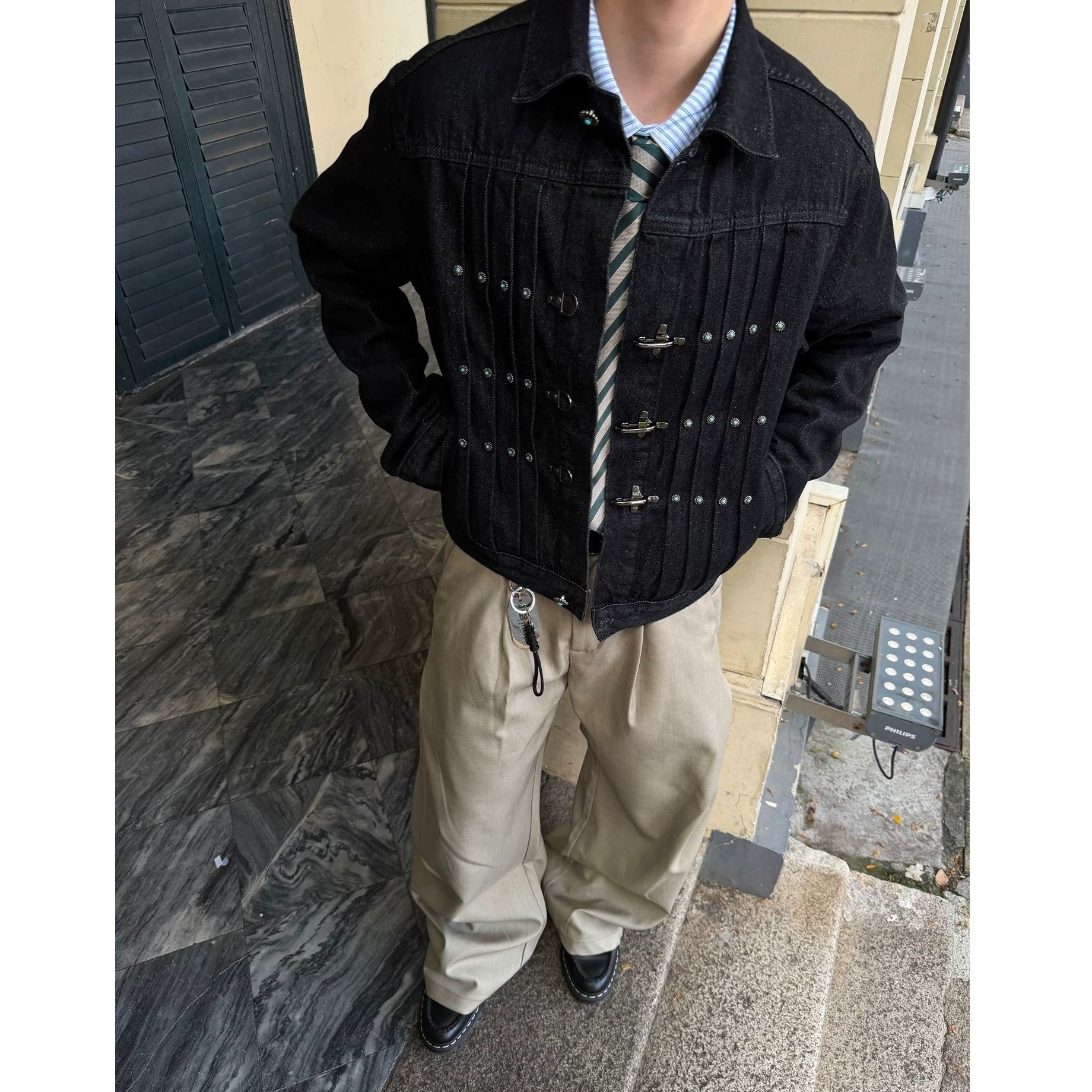 Western Detalied Metal Buckle Denim Jacket MB7396