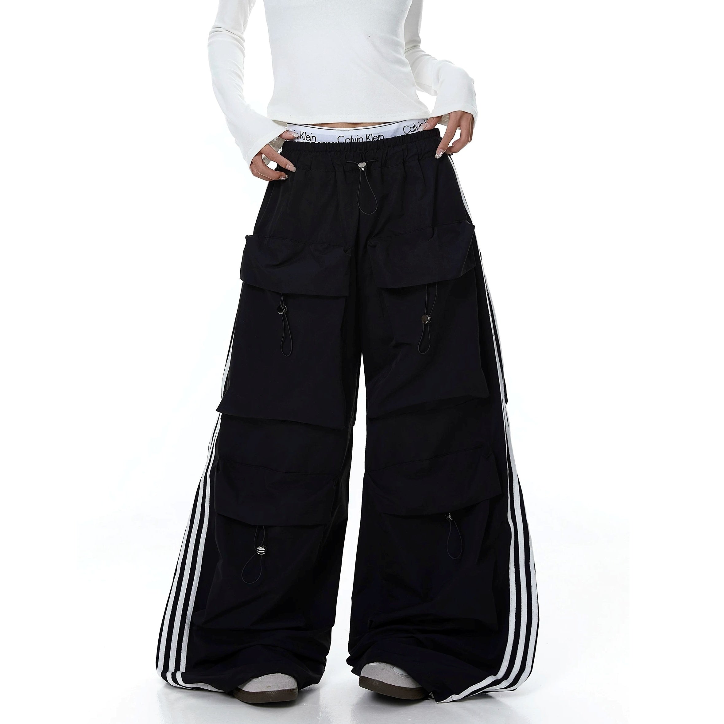 Striped Pleated Multi-Pocket Paratrooper Pants MB7403