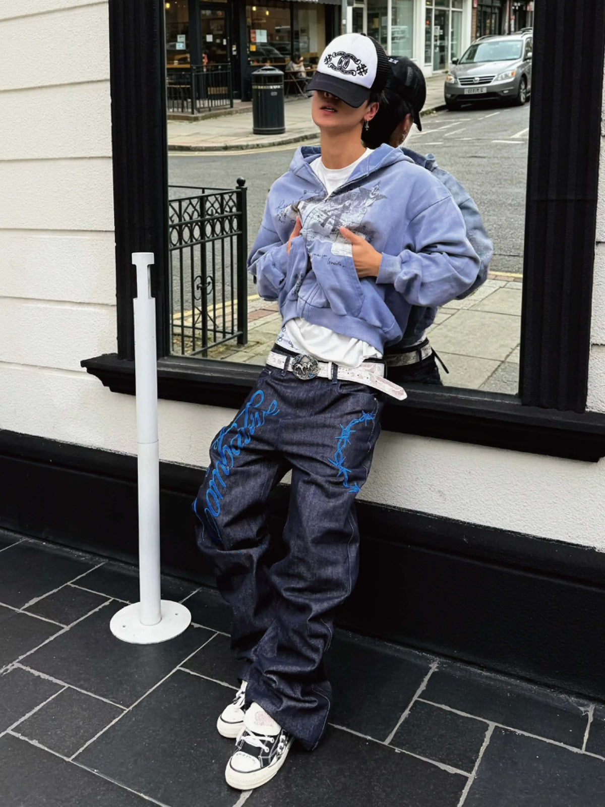 Graphic Embroidery Loose Straight Jeans MB7470