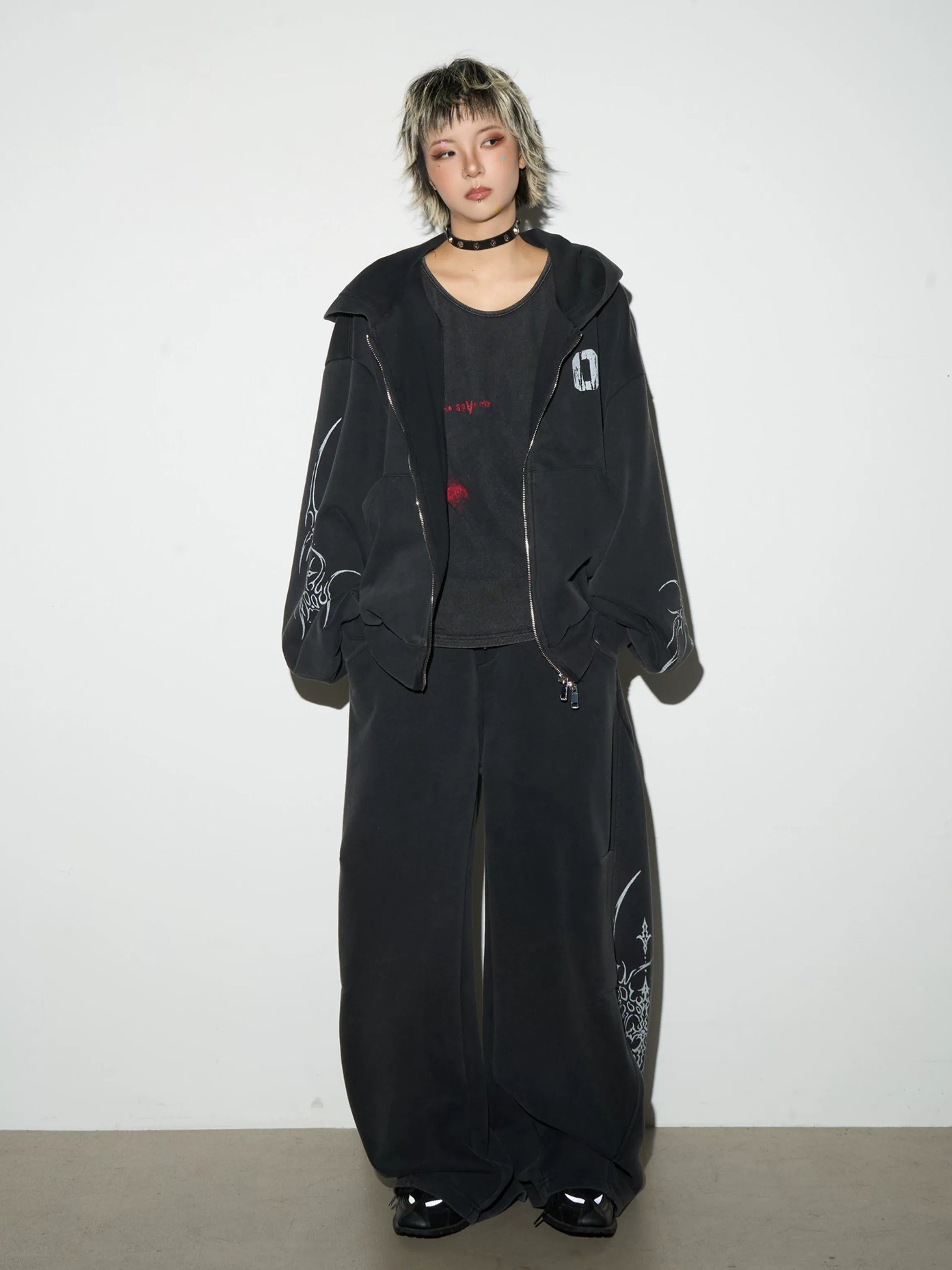 07 Graphic Hooded Zipped Parka MB7444