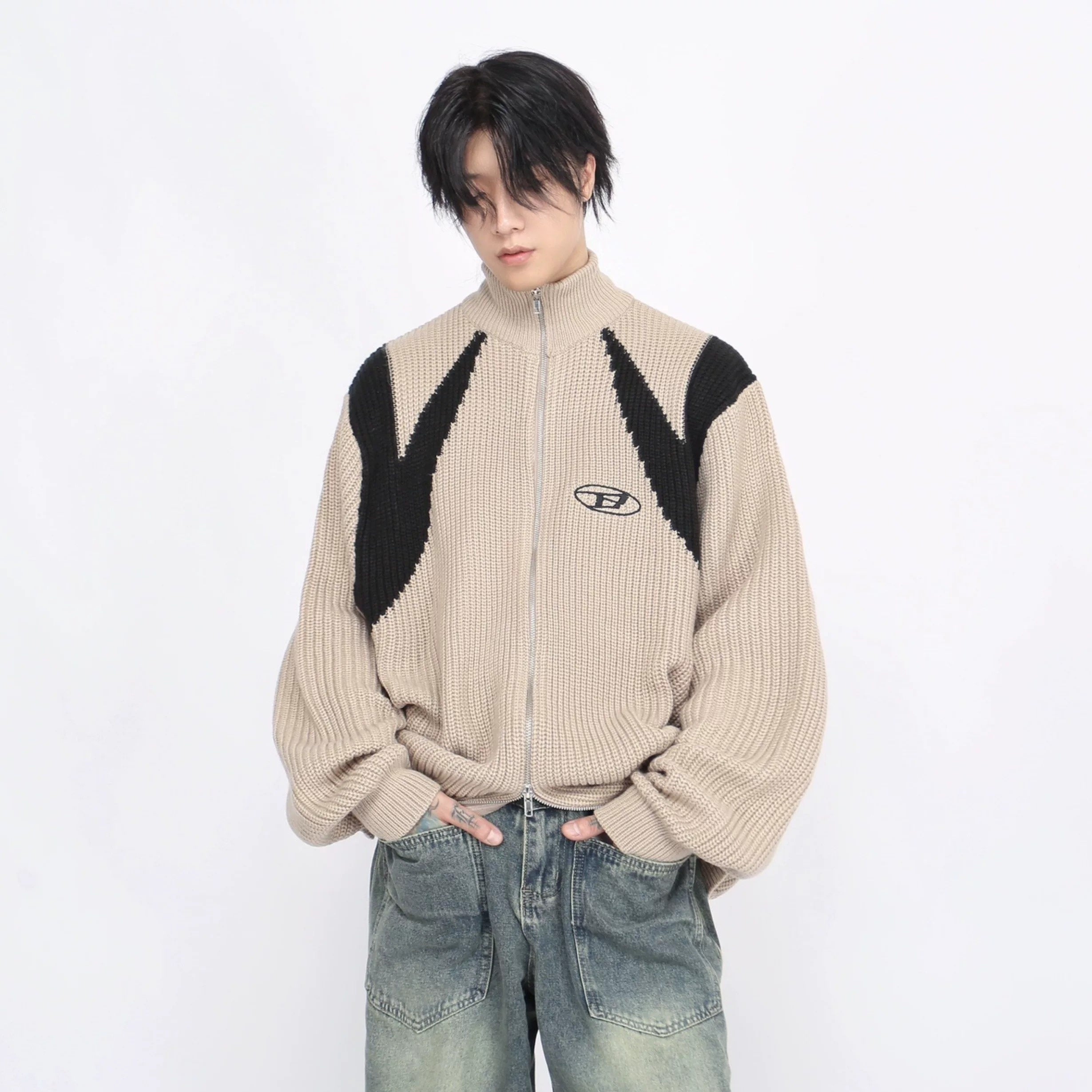 Color-Blocking Knitted Zip Jacket MB7418