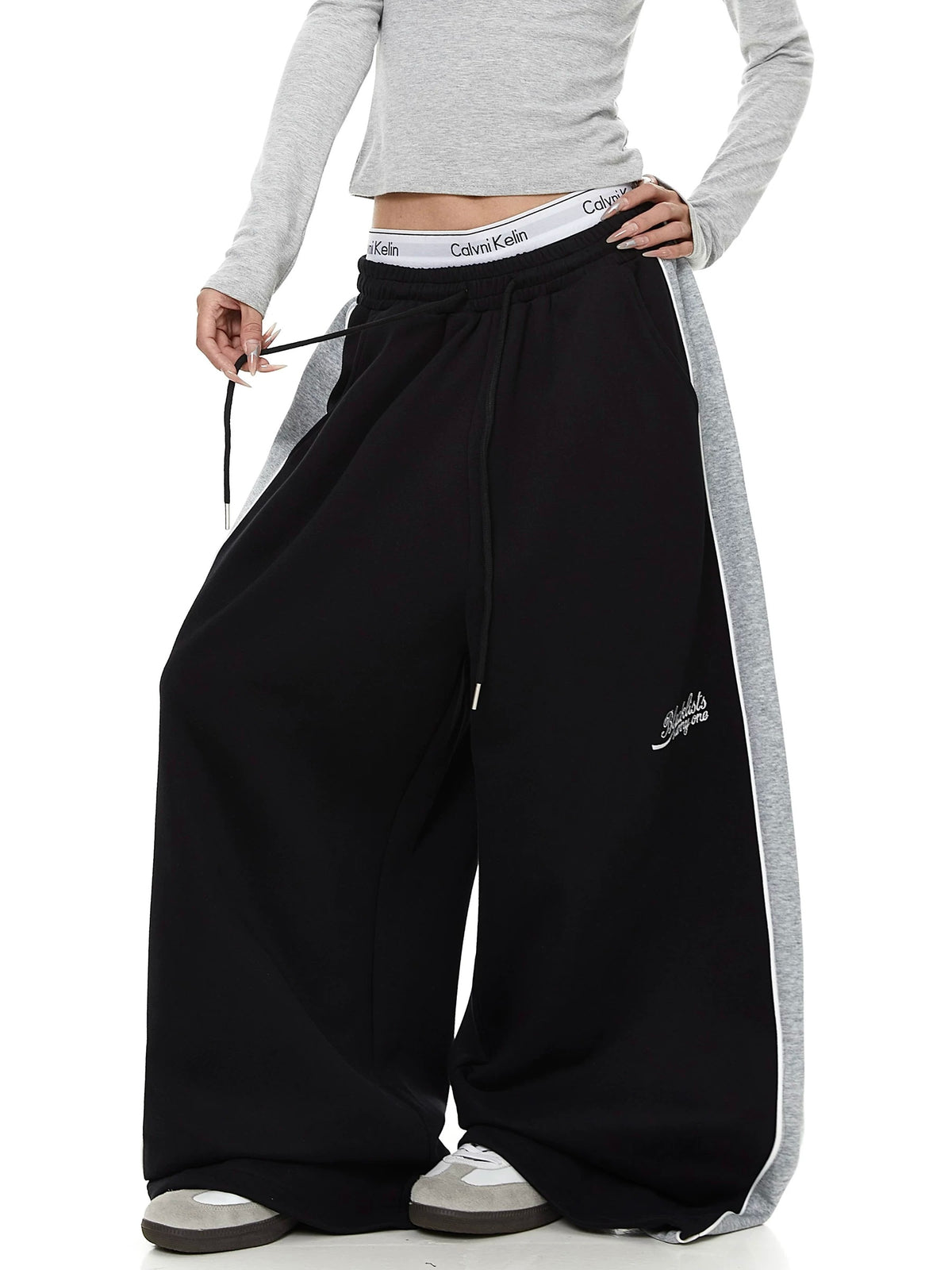 Color-Block Striped Curved Sweat Pants MB7448