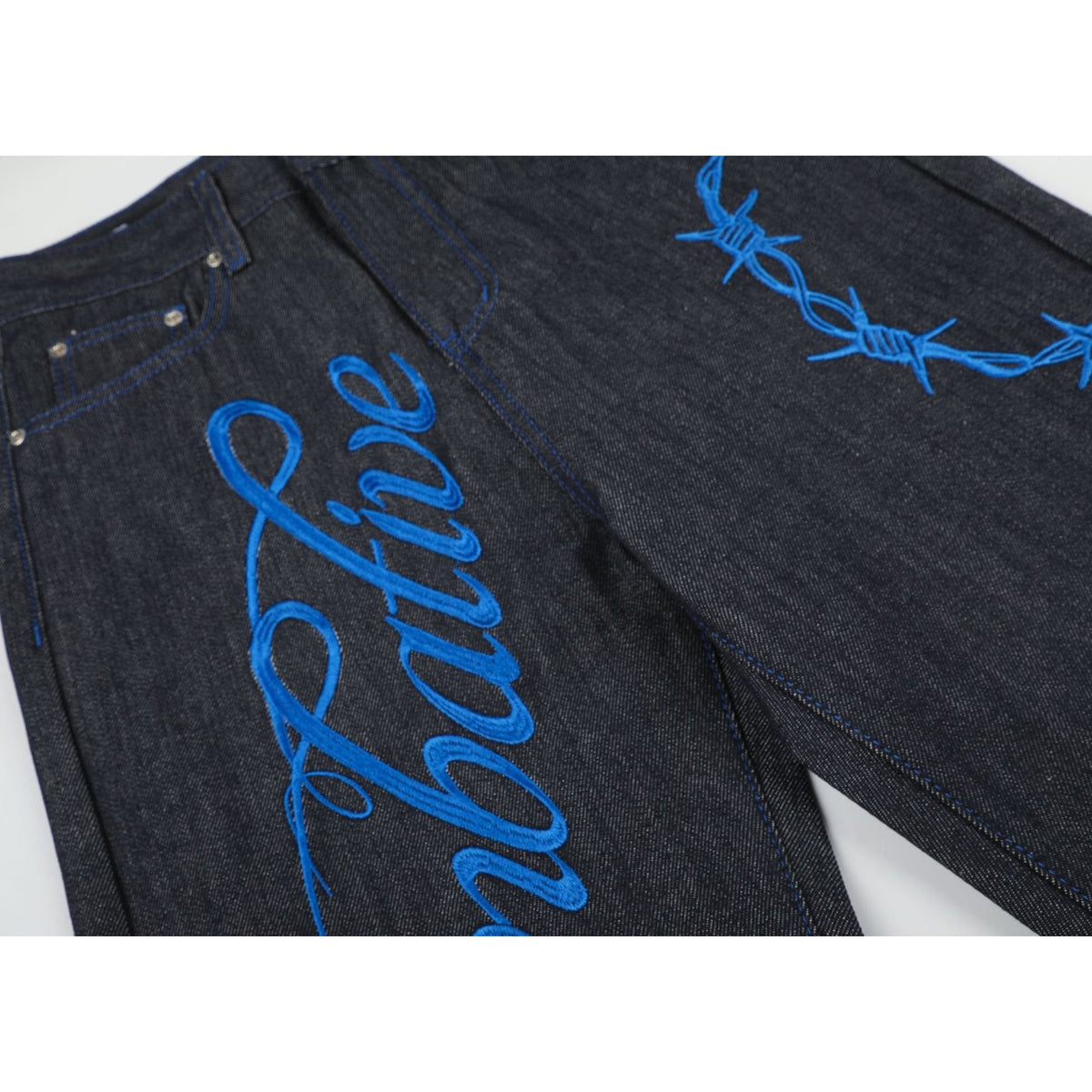 Graphic Embroidery Loose Straight Jeans MB7470