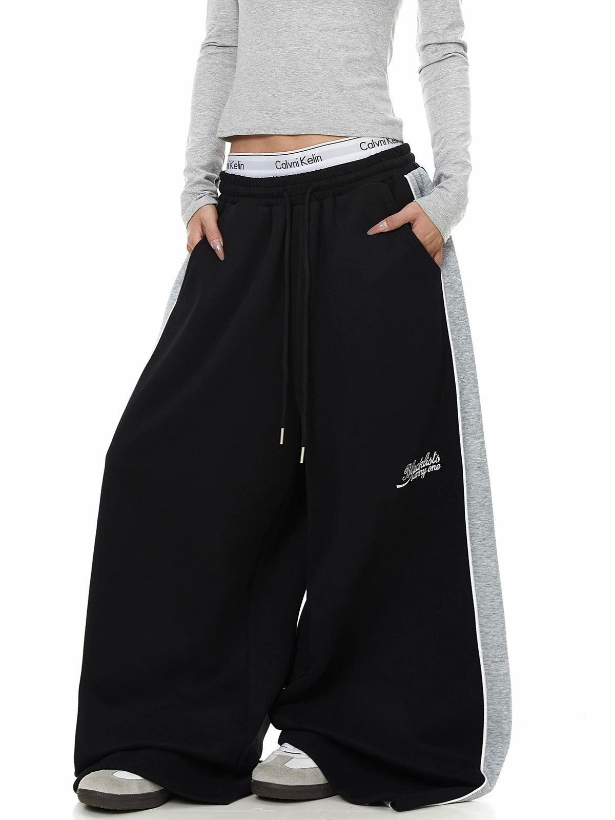Color-Block Striped Curved Sweat Pants MB7448