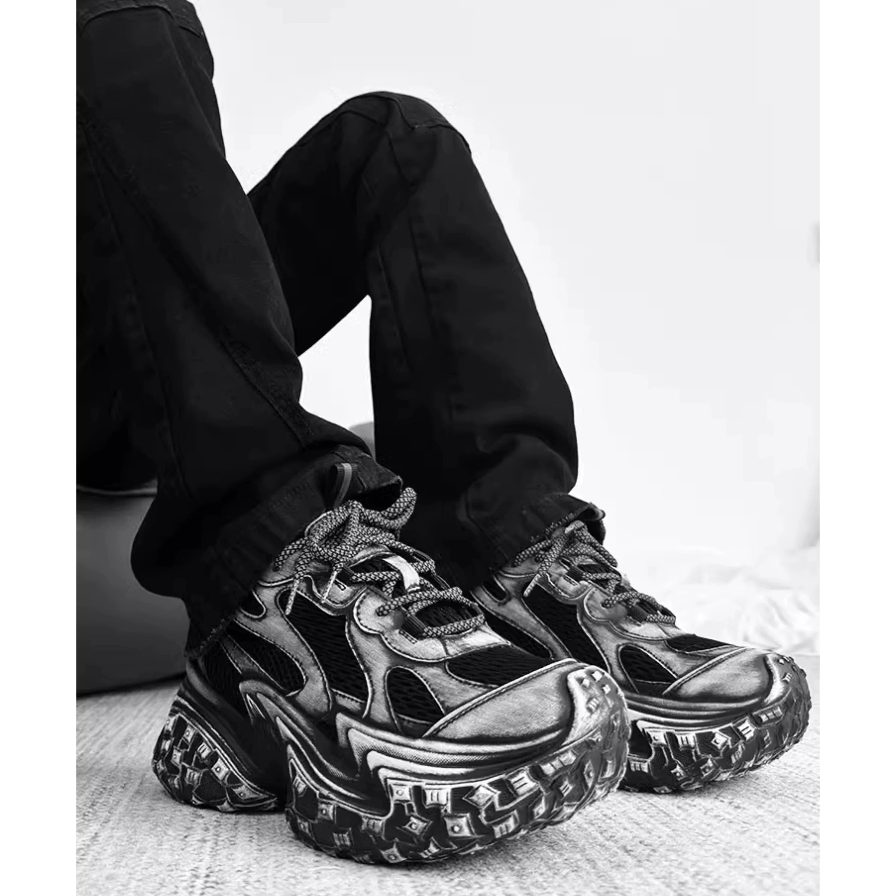 Distressed Dad Shoes MB7428