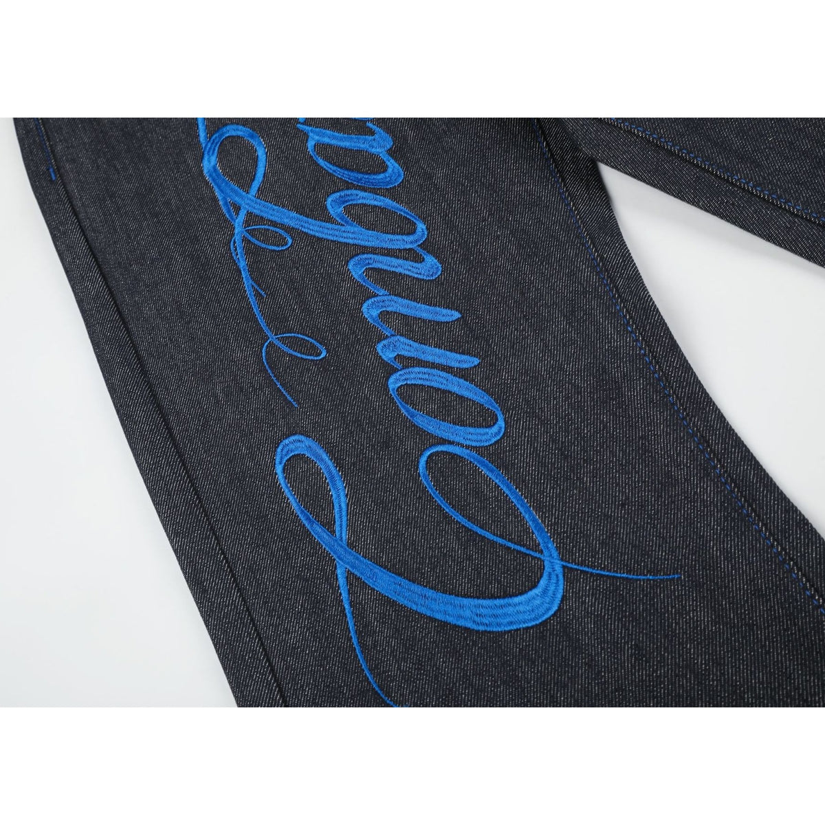 Graphic Embroidery Loose Straight Jeans MB7470
