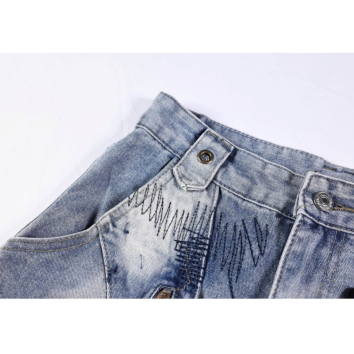 Heavy Stitch Washed Curved Jeans MB7422