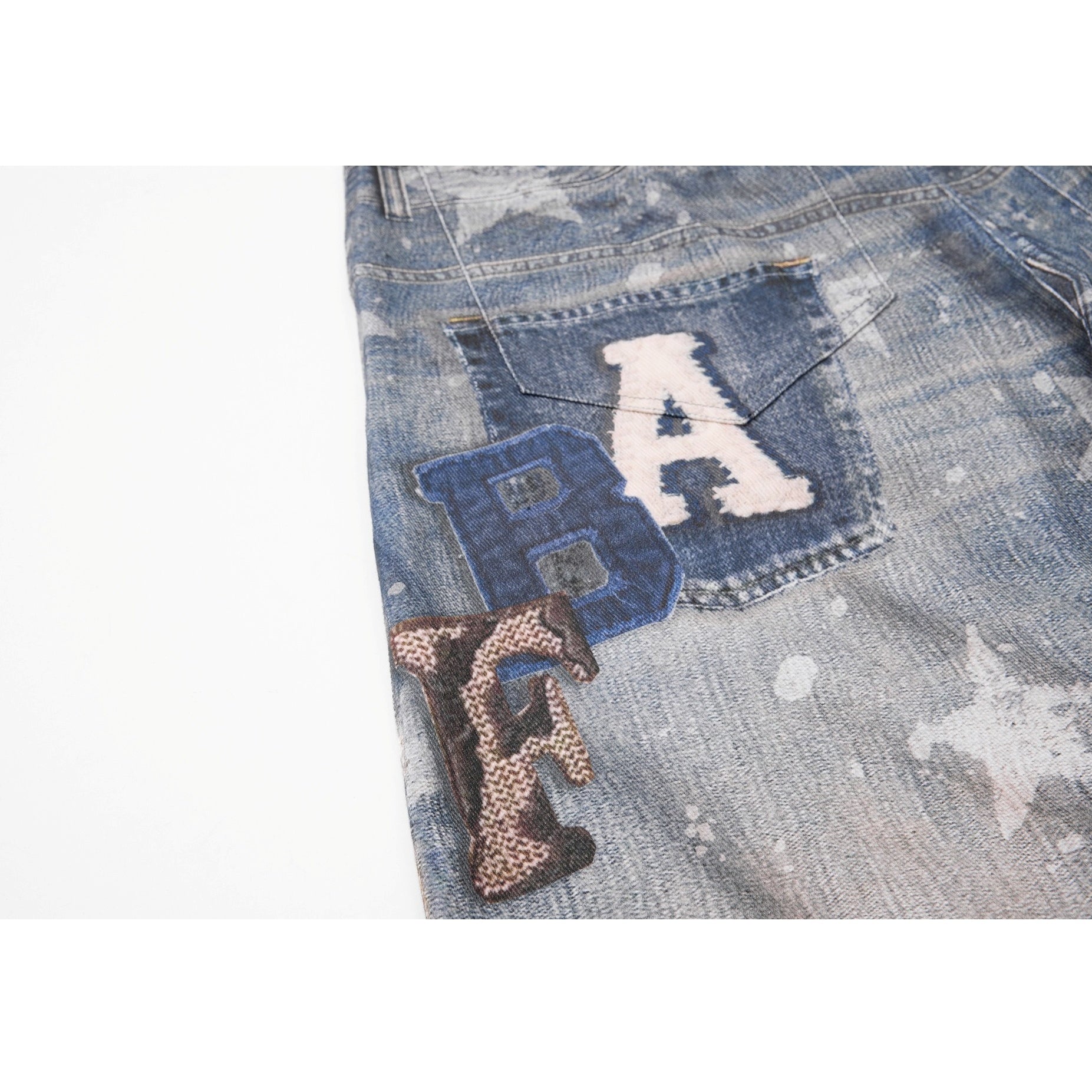 Star Printed Double-Waist Curve Jeans MB7424