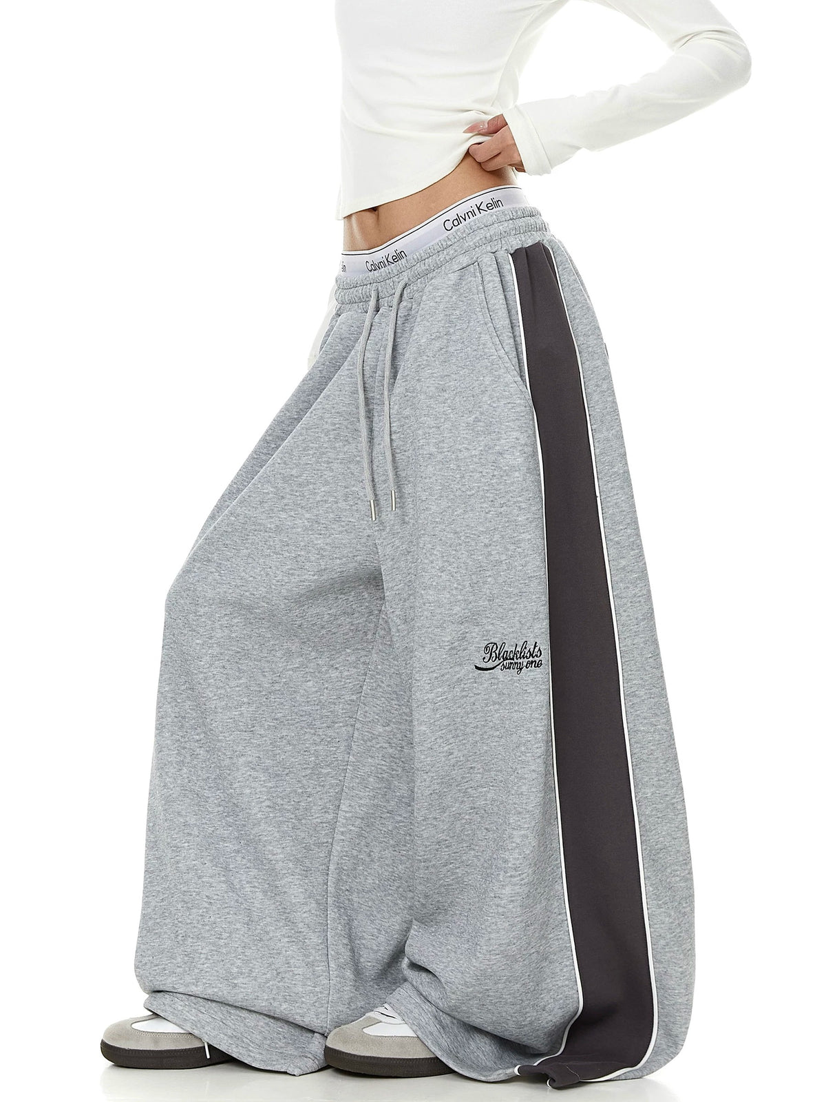 Color-Block Striped Curved Sweat Pants MB7448