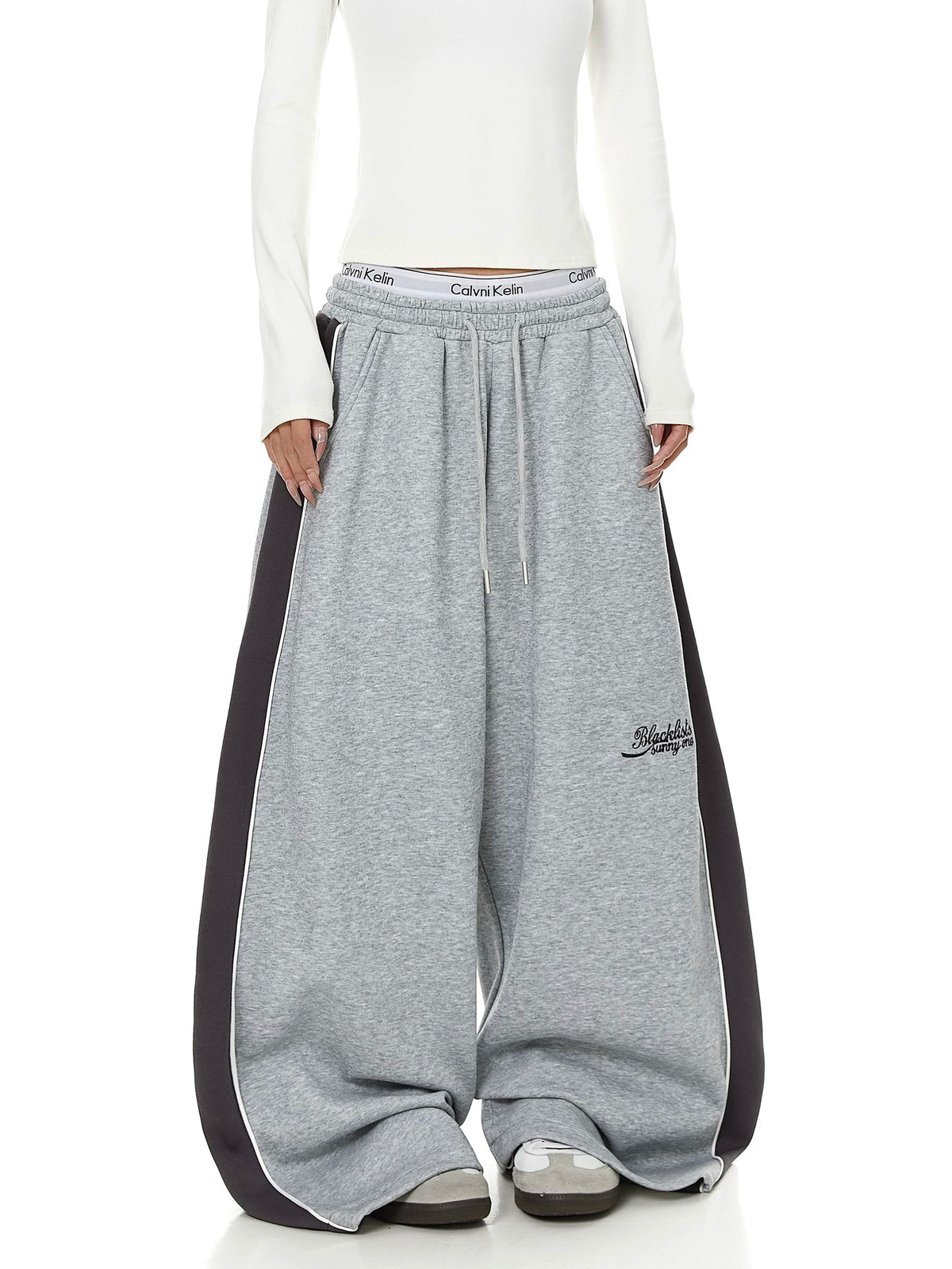 Color-Block Striped Curved Sweat Pants MB7448