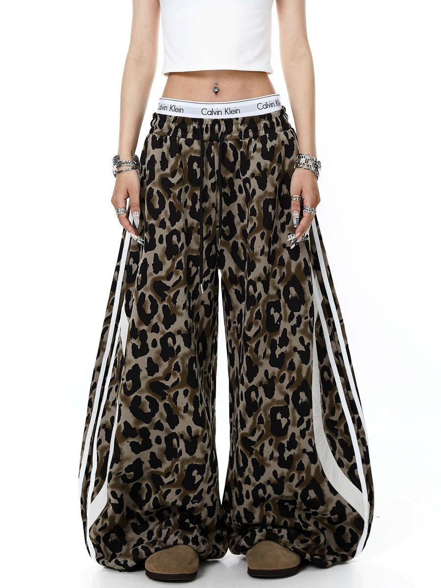 Leopard Side Stripe Wide Sweat Pants MB7409