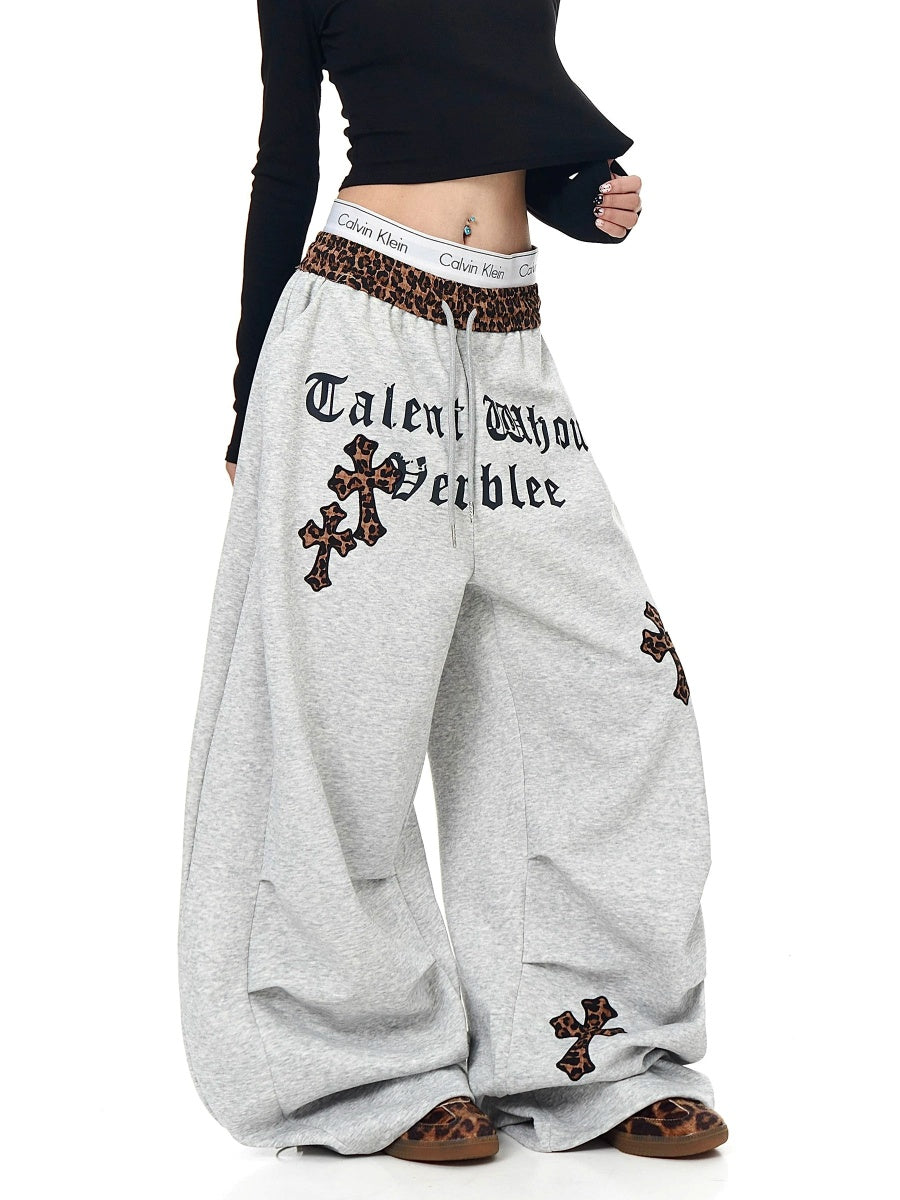 Leopard Cross Patch Curved Sweat Pants MB7452